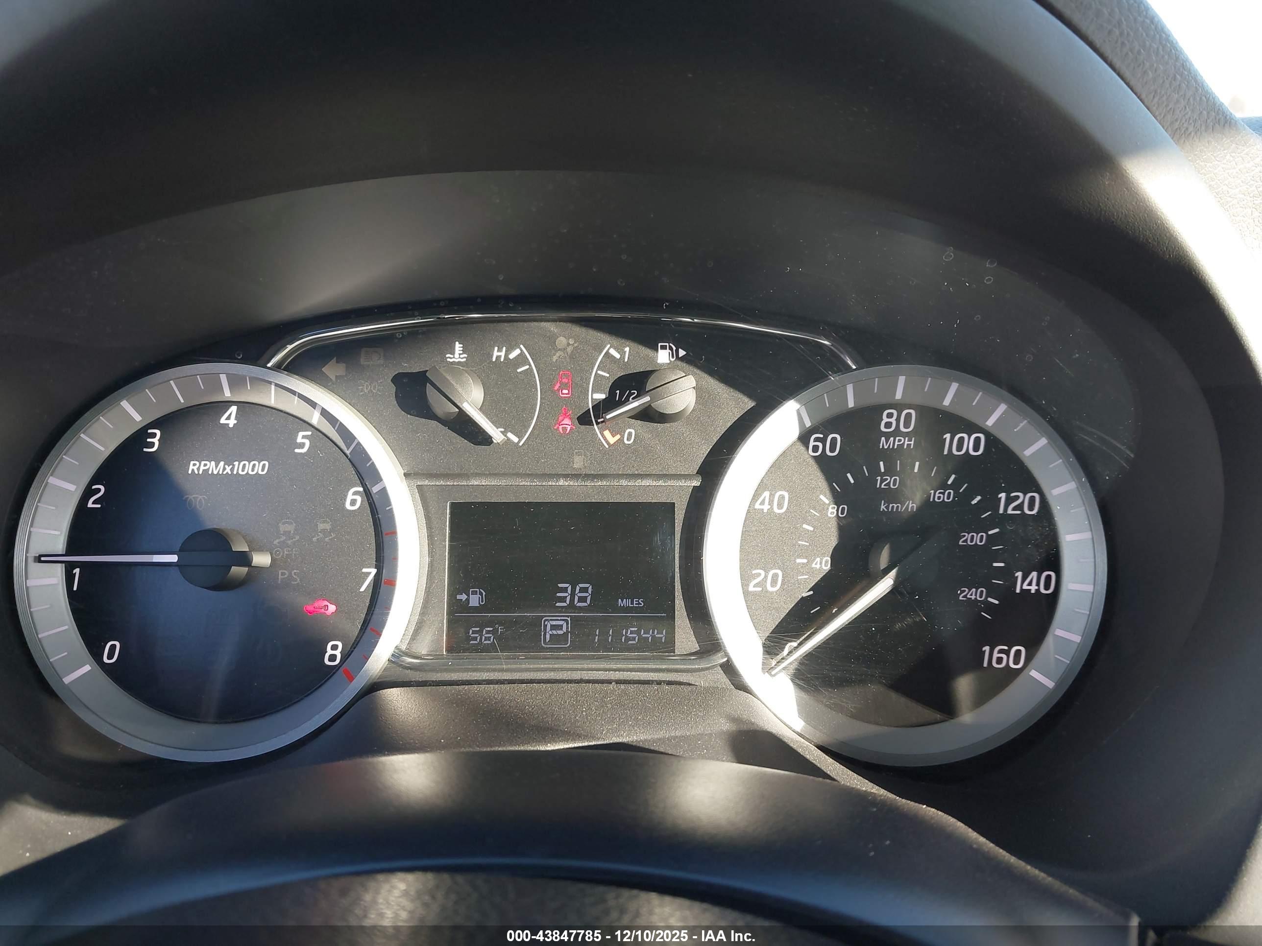 NISSAN SENTRA image 7