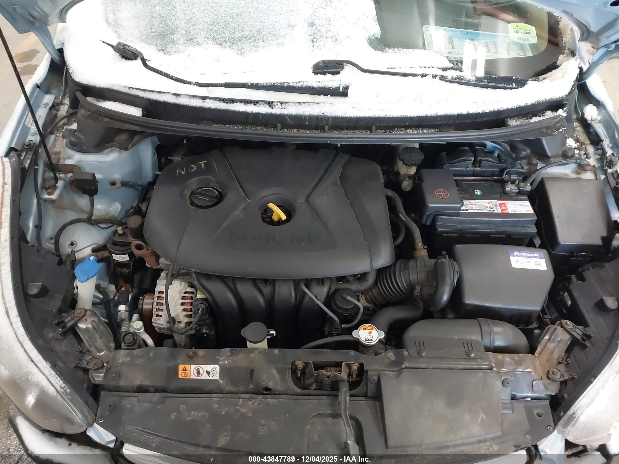HYUNDAI ELANTRA image 10