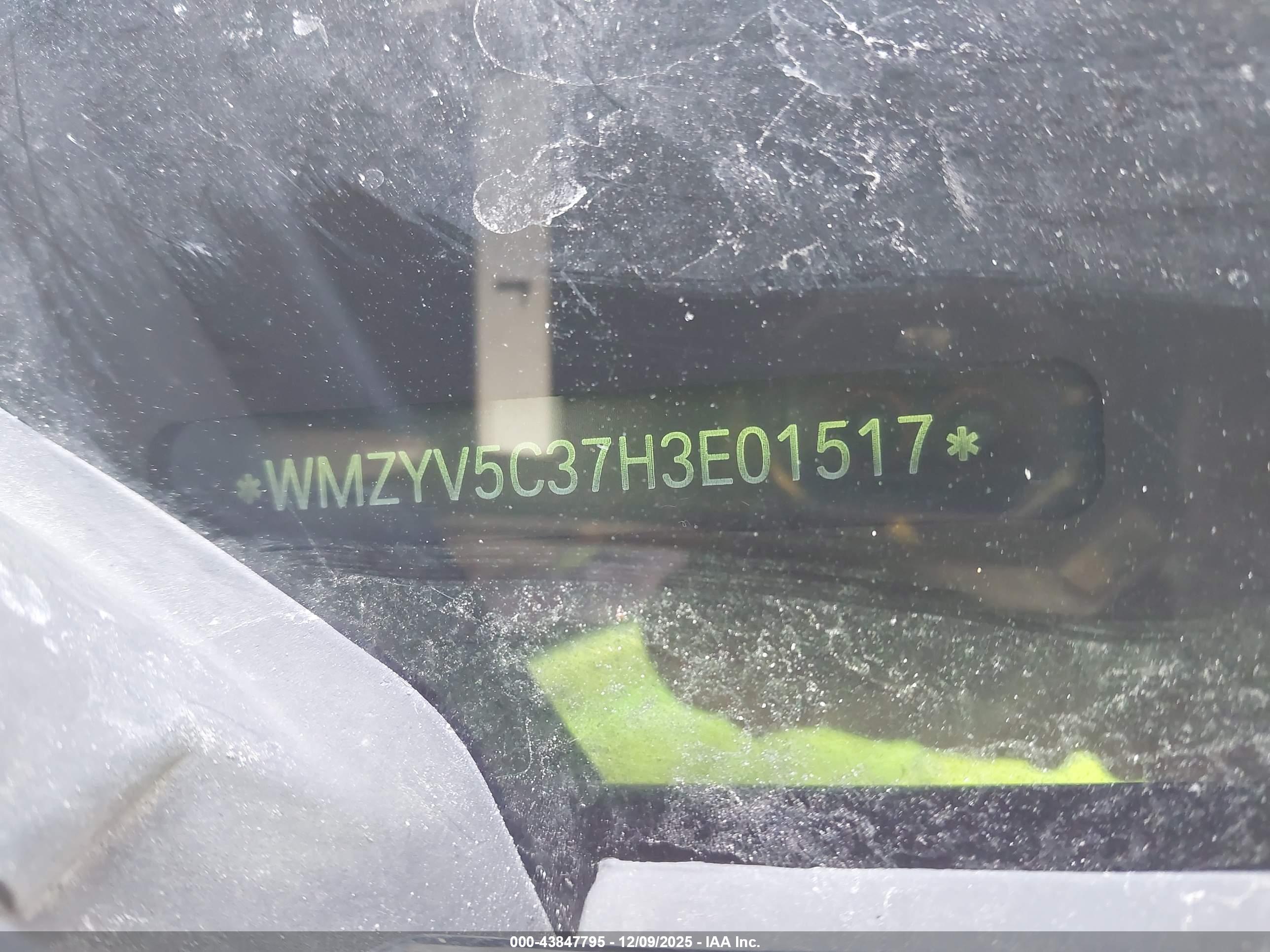 MINI COUNTRYMAN image 9