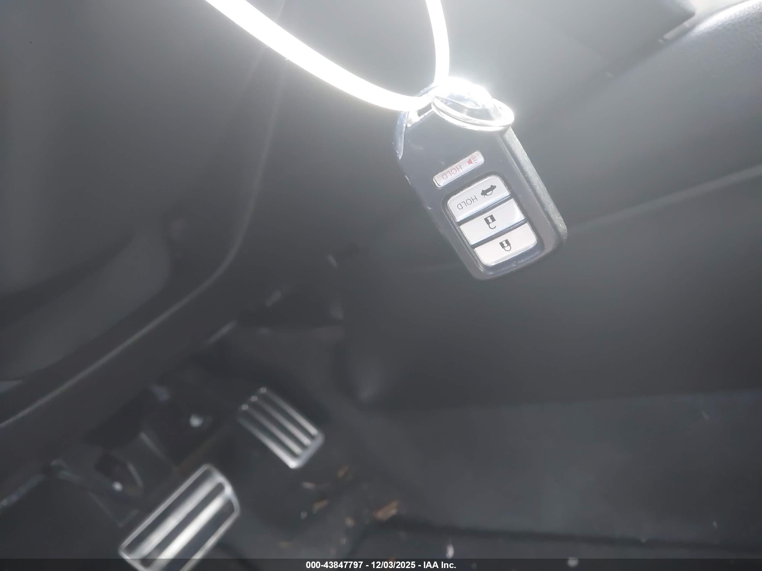 HONDA ACCORD image 11