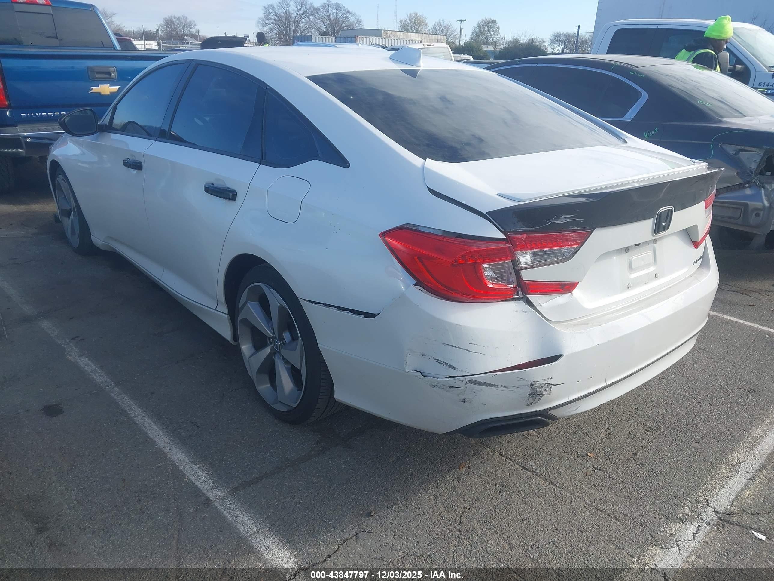HONDA ACCORD image 3