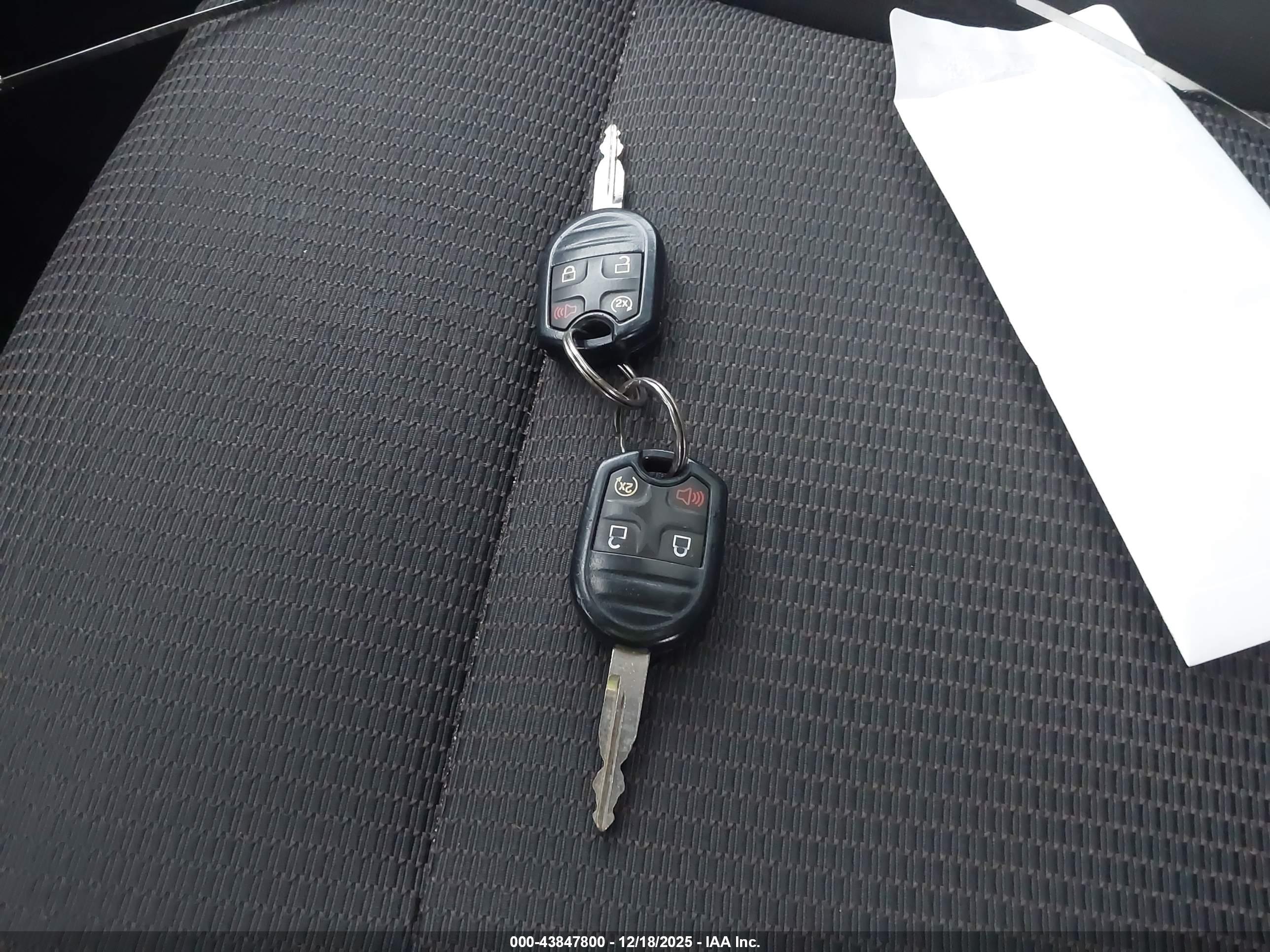 FORD EDGE image 11