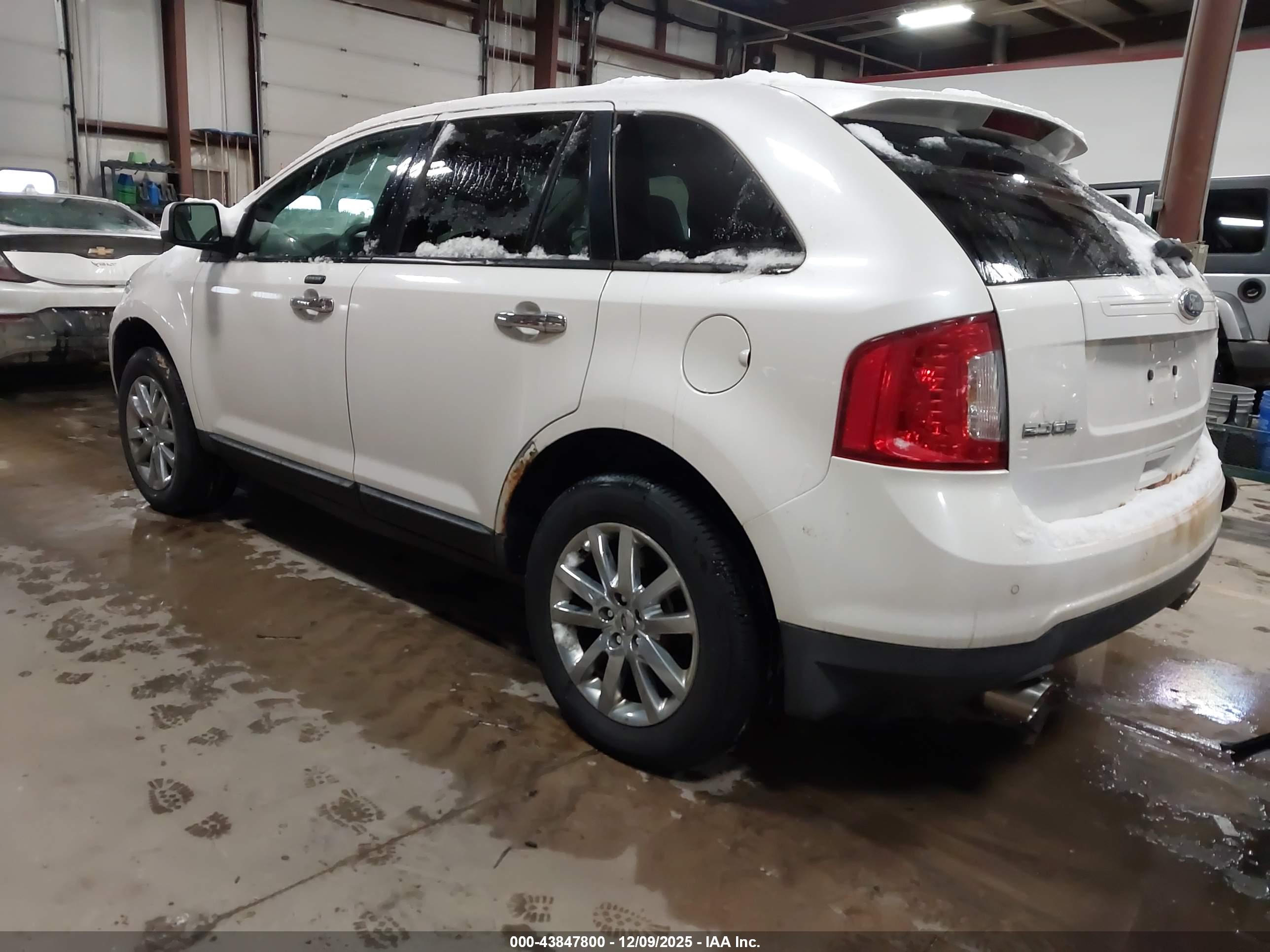 FORD EDGE image 3