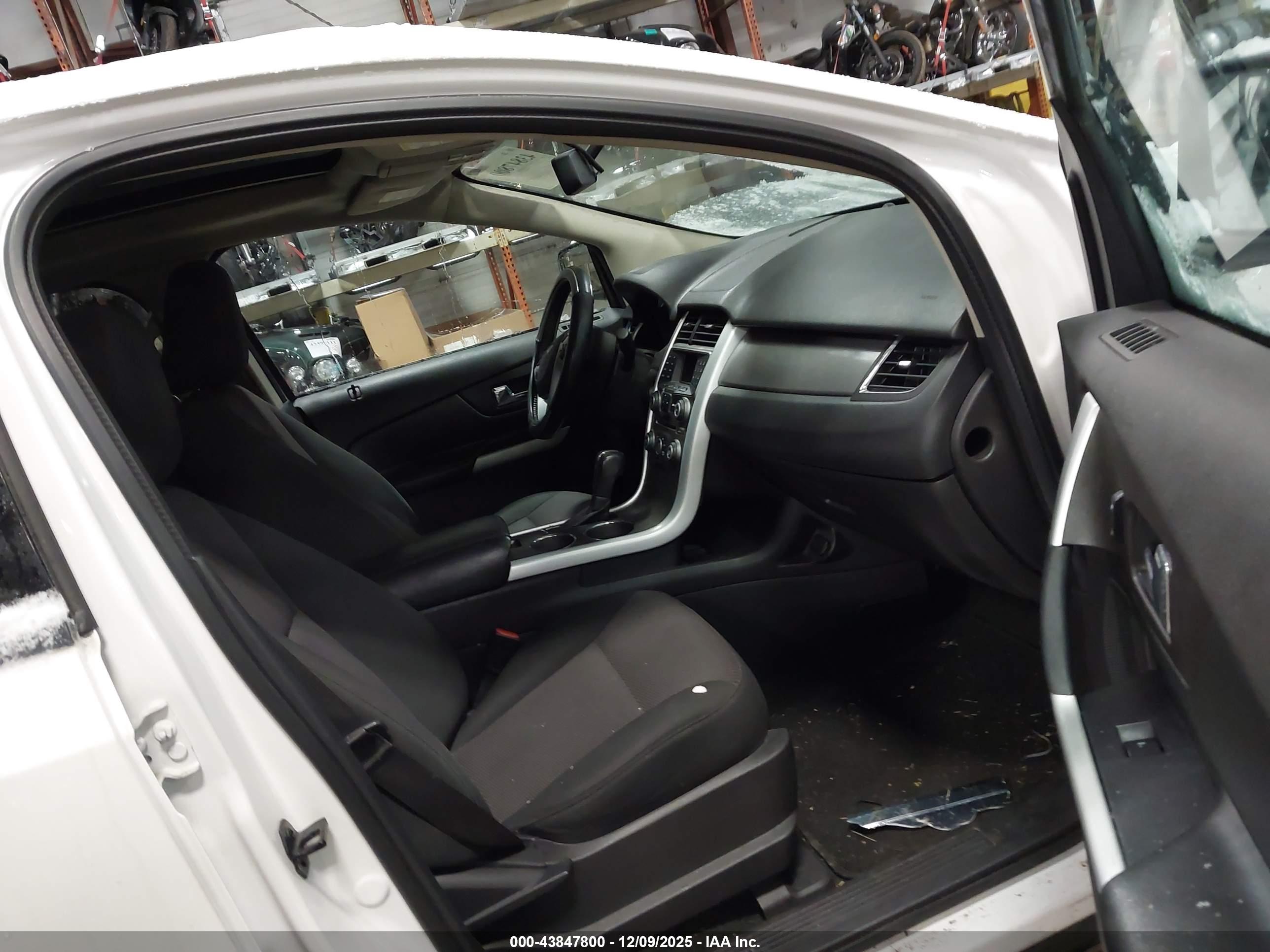 FORD EDGE image 5