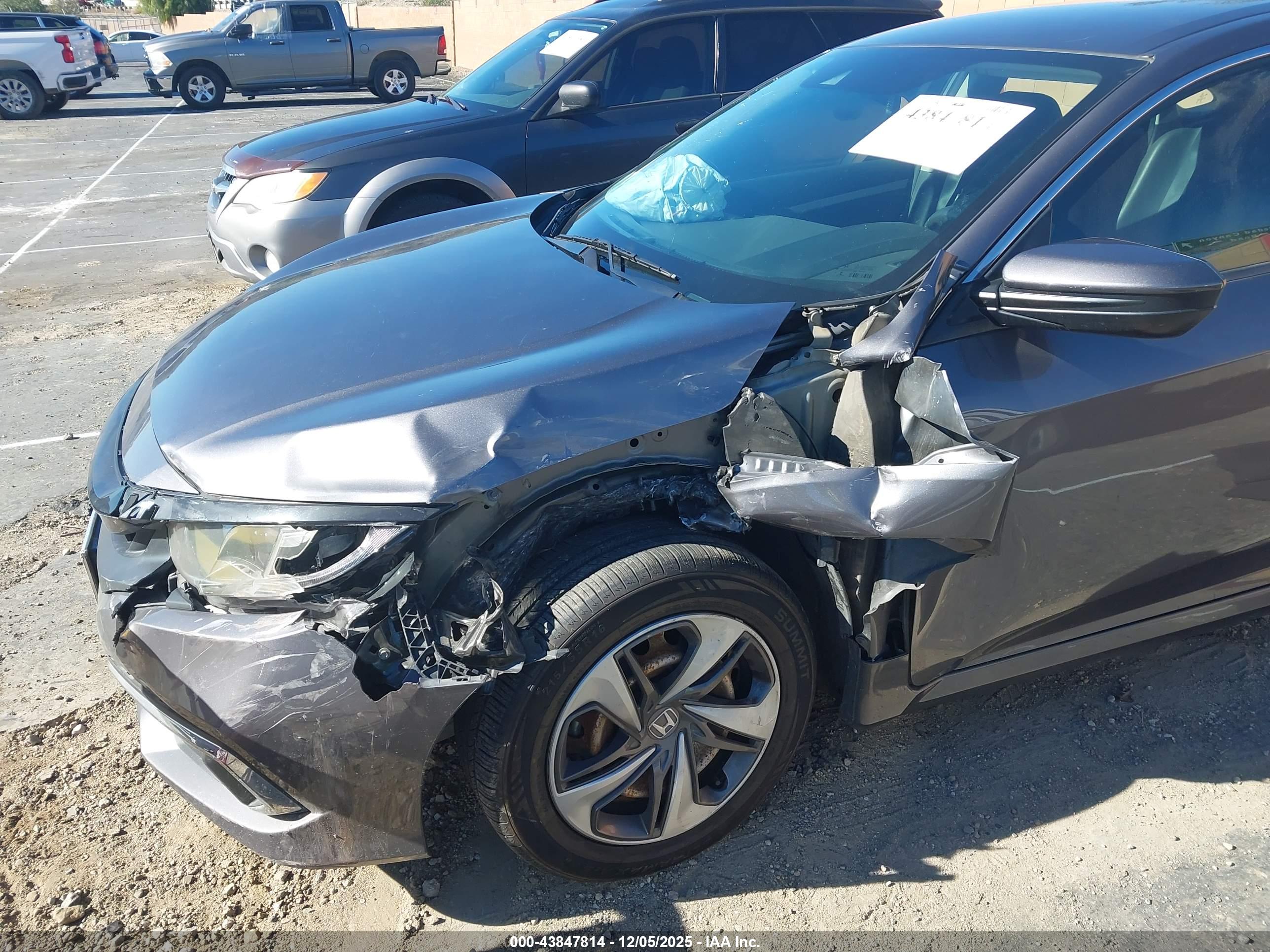 HONDA CIVIC image 6