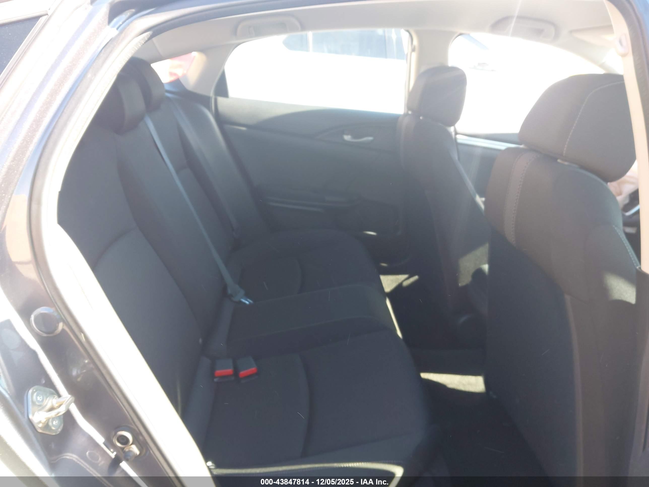 HONDA CIVIC image 8
