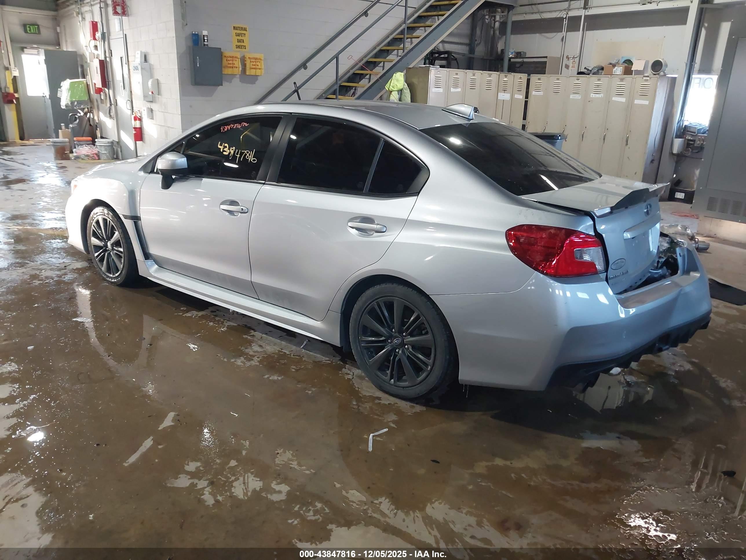 SUBARU WRX image 3