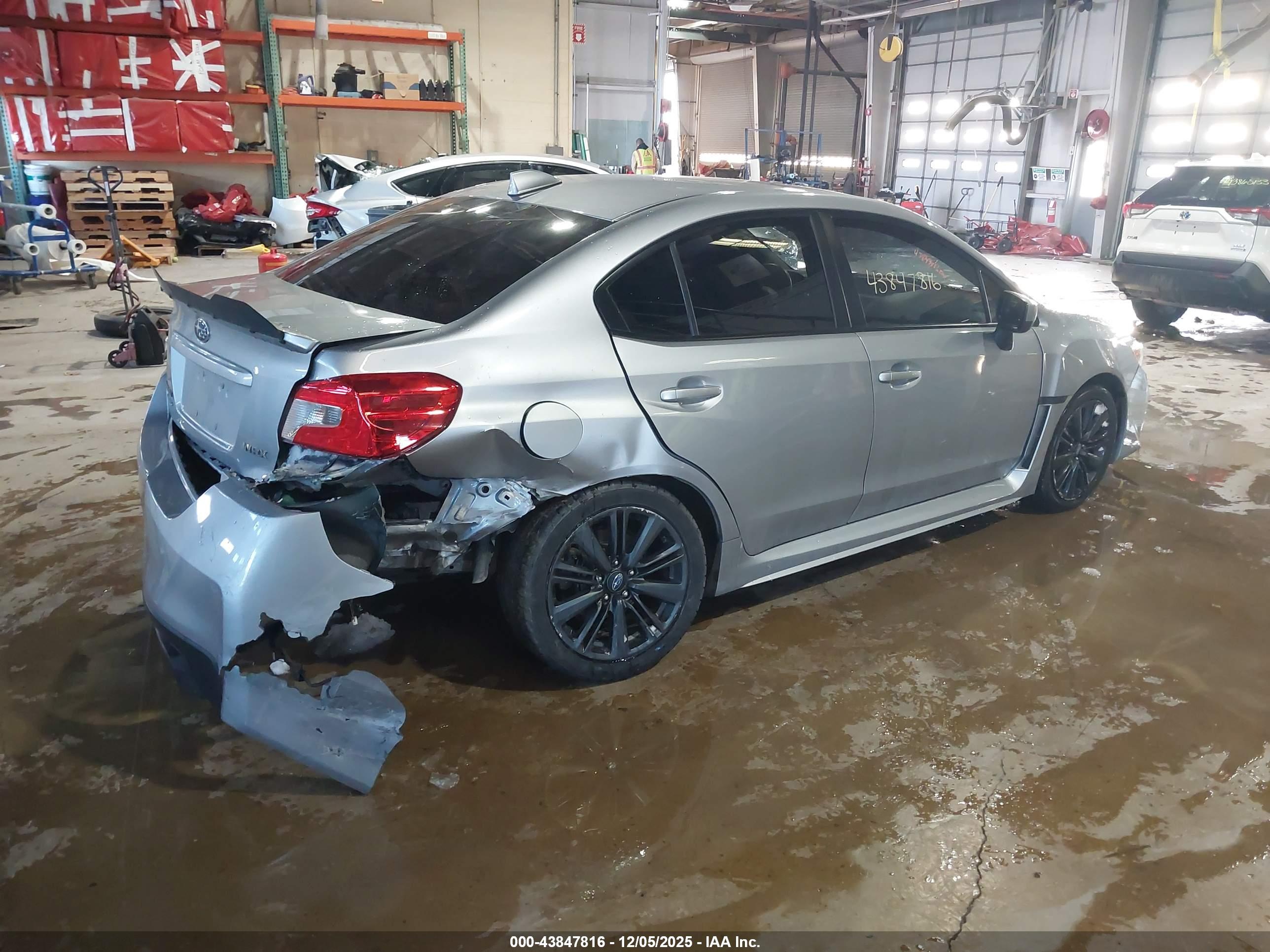 SUBARU WRX image 4