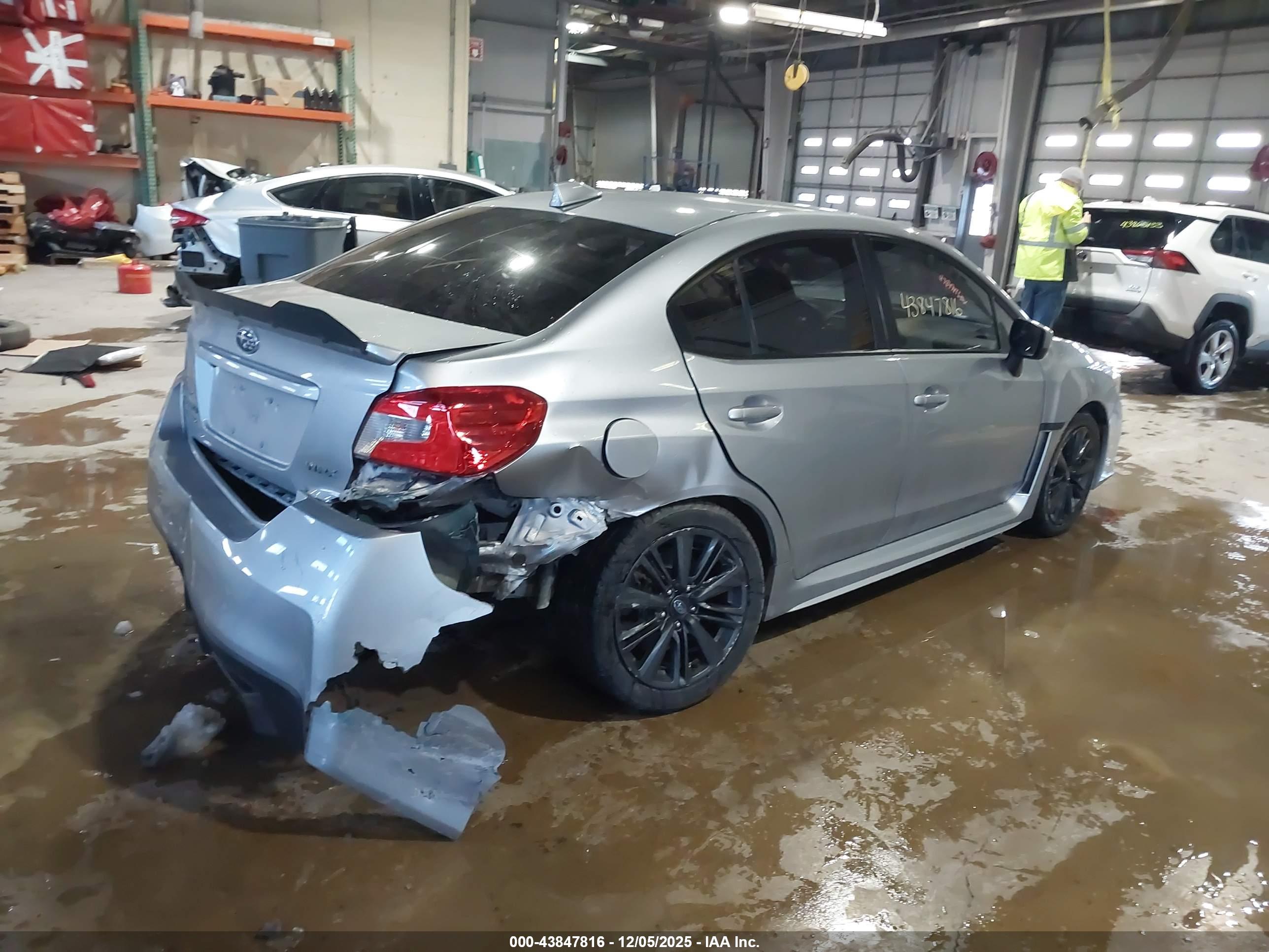 SUBARU WRX image 6