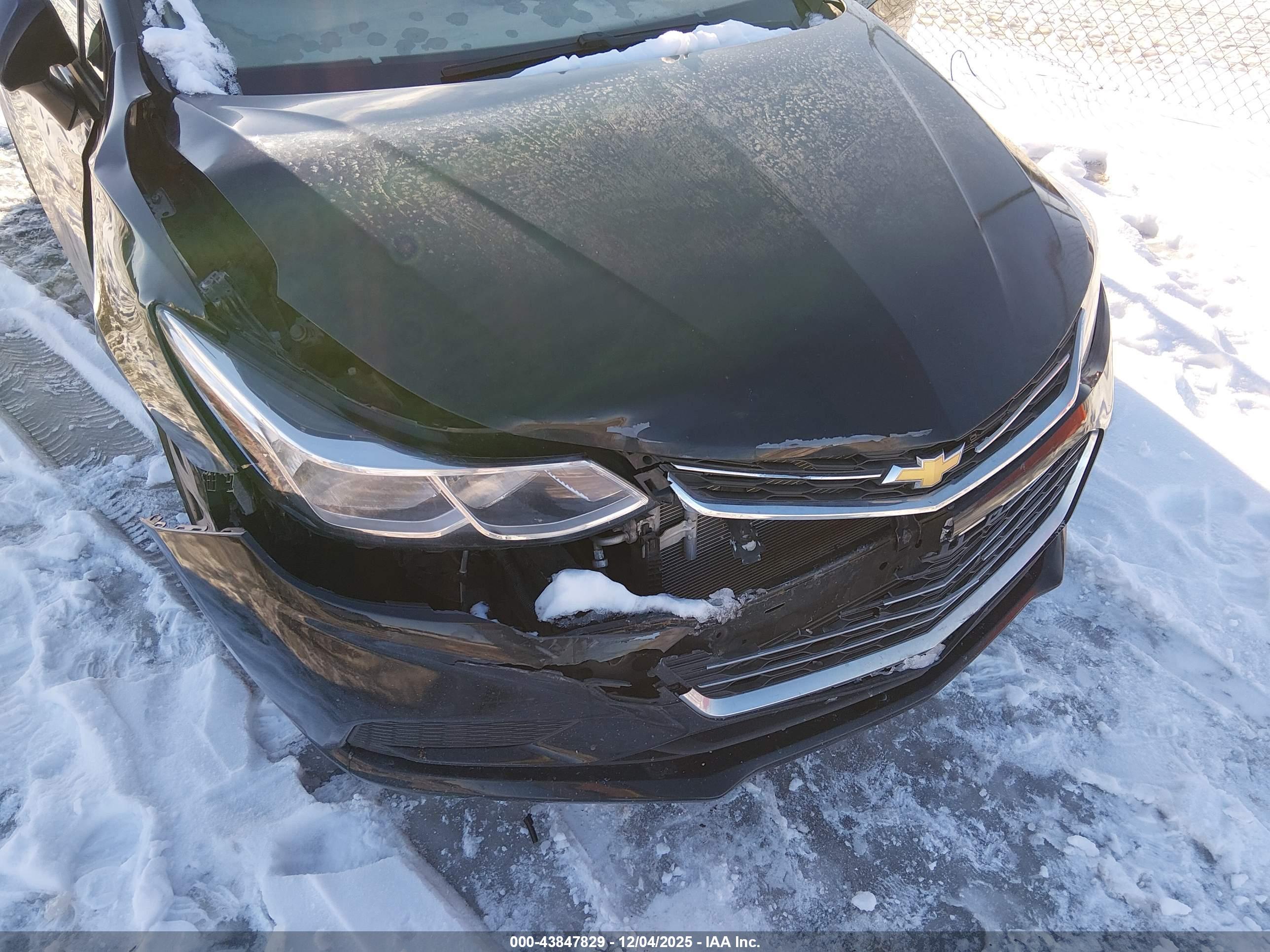 CHEVROLET CRUZE image 10