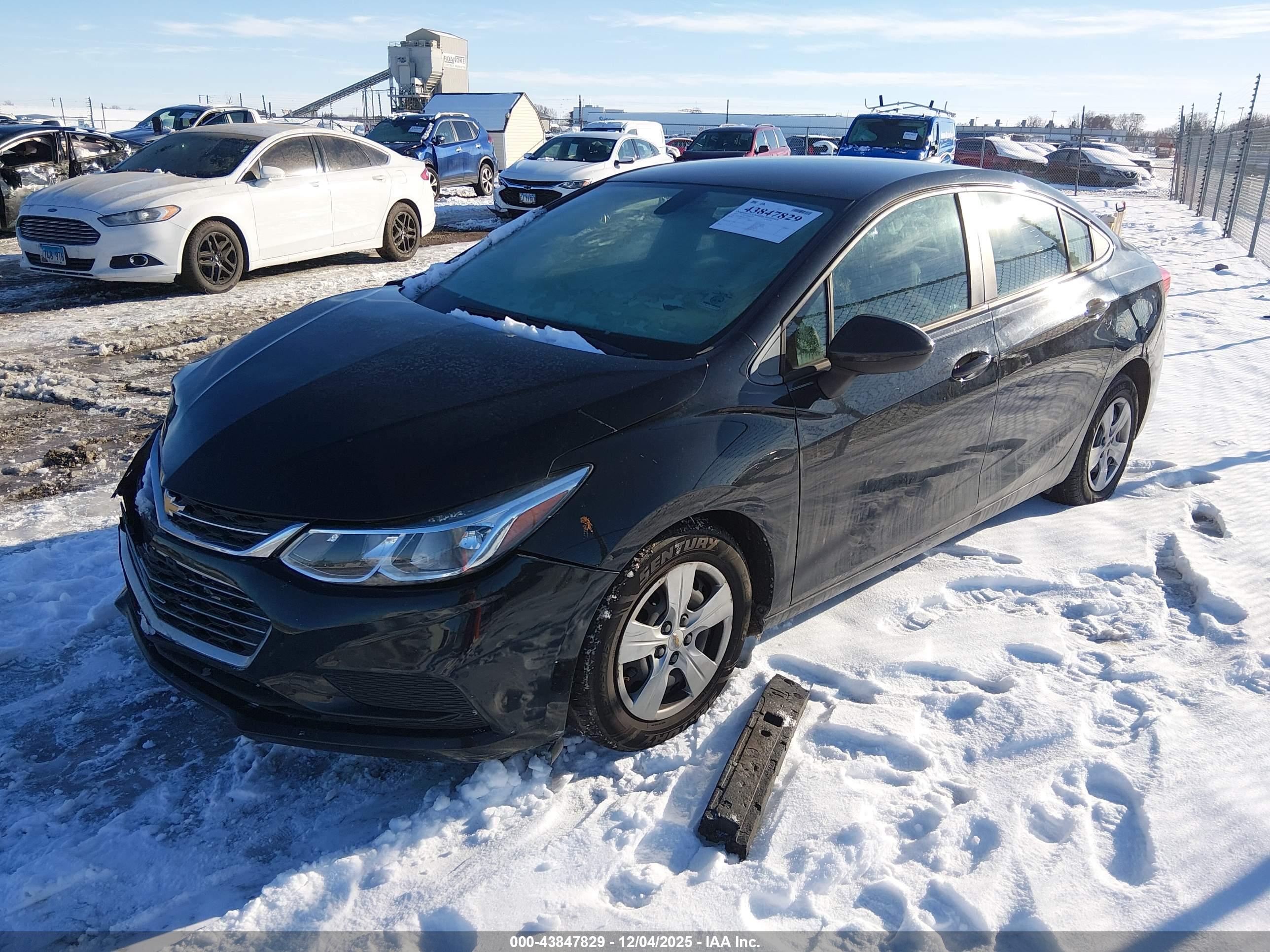 CHEVROLET CRUZE image 2