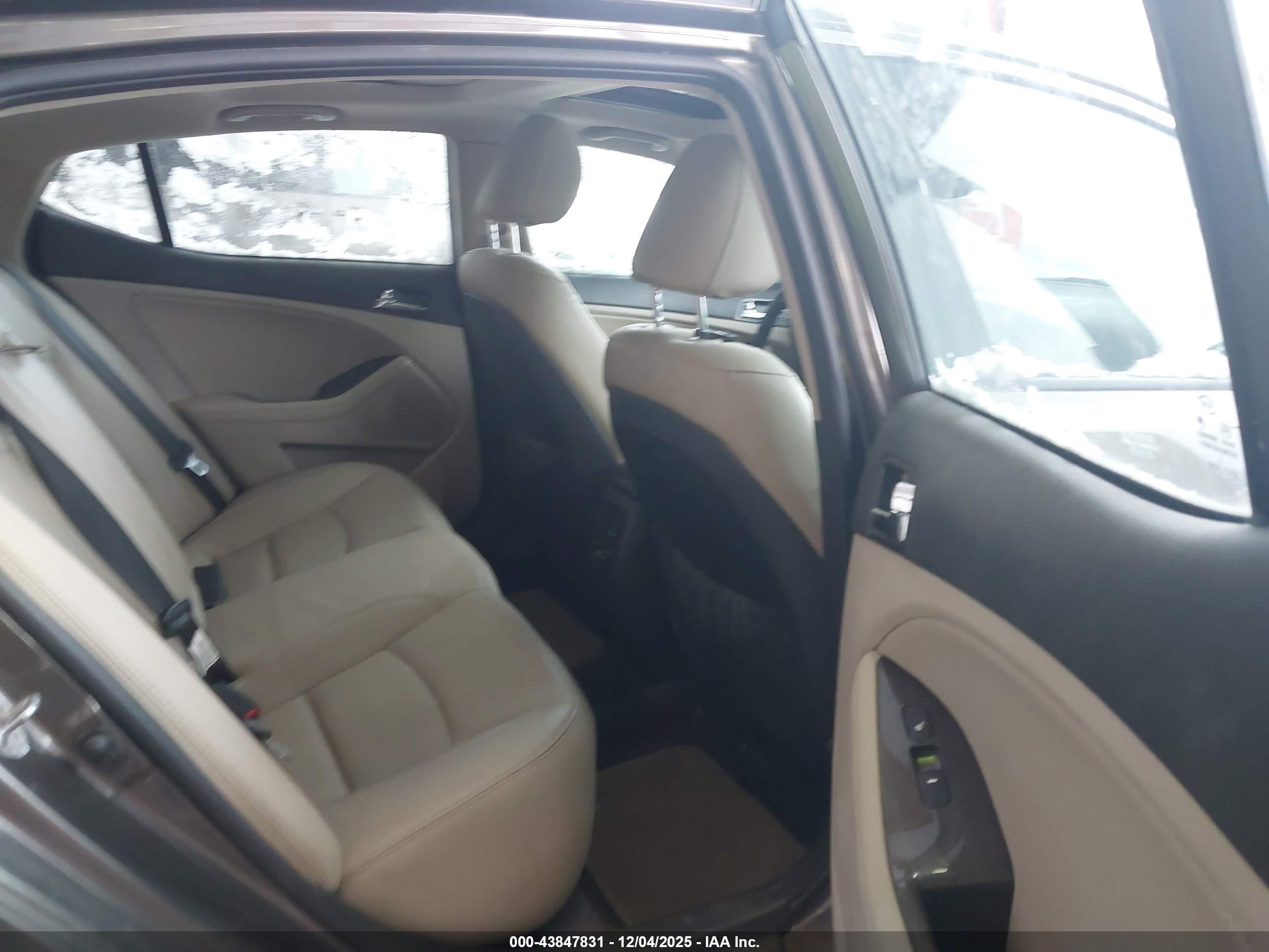 KIA OPTIMA image 8