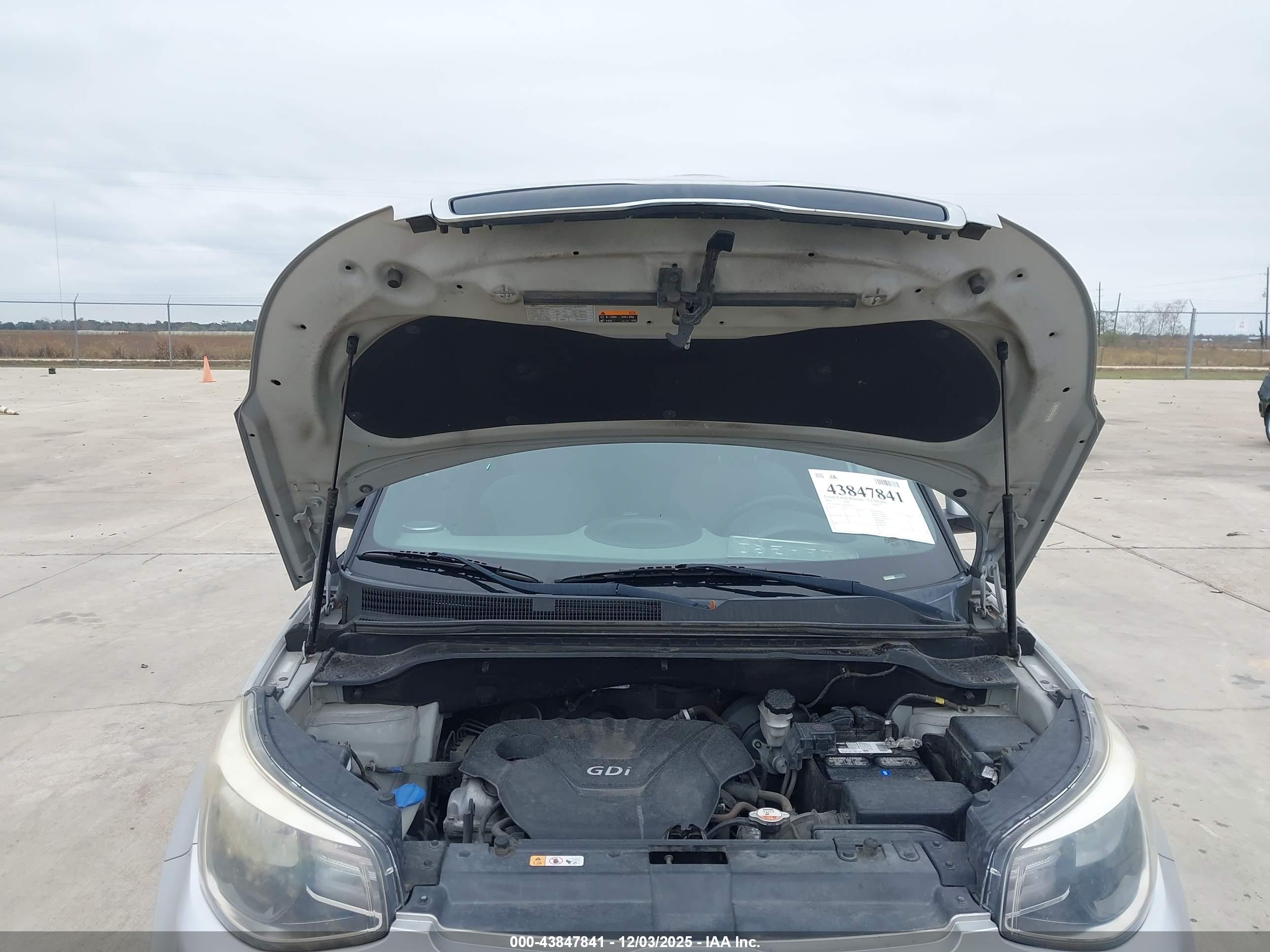 KIA SOUL image 10