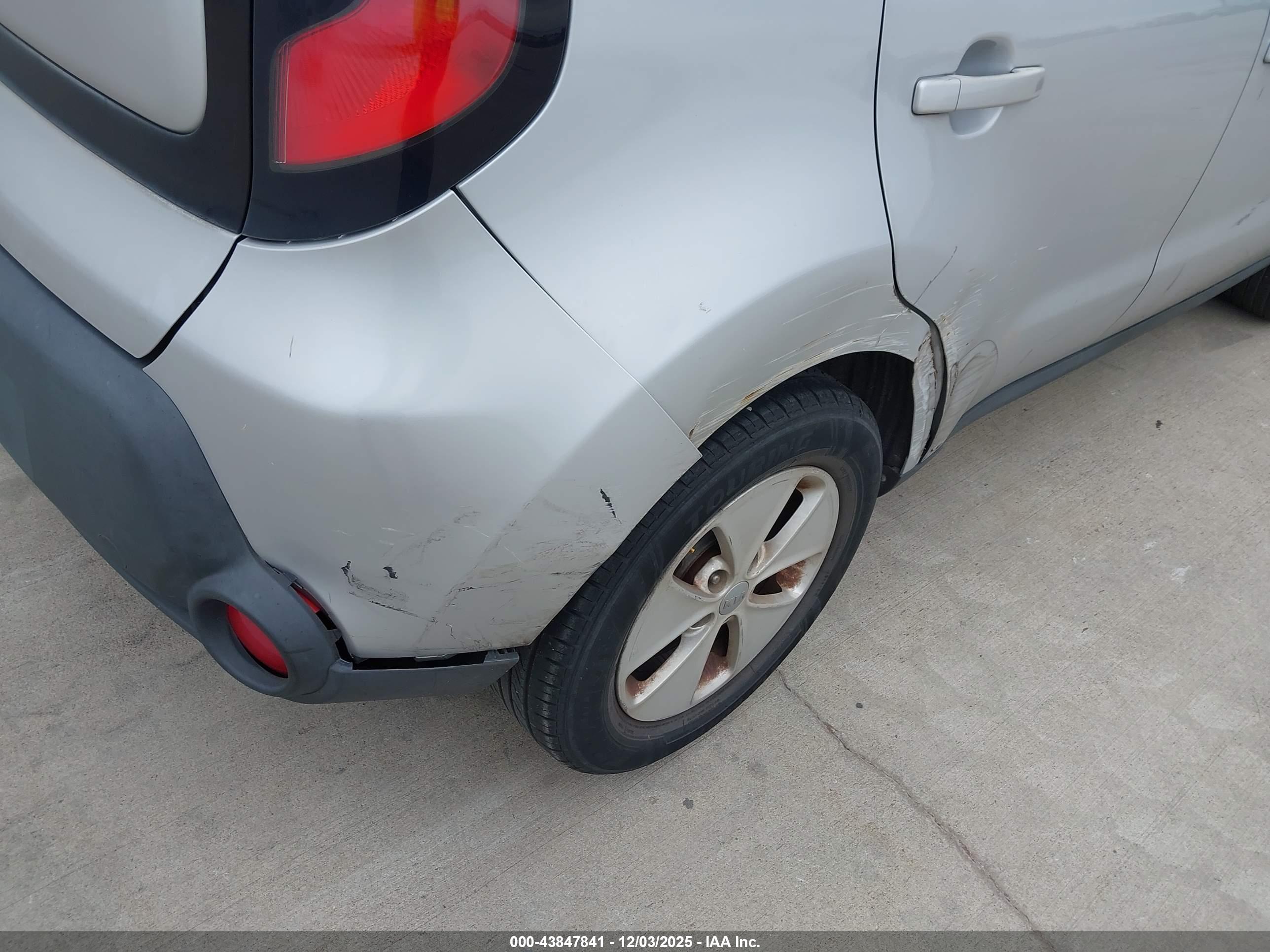 KIA SOUL image 6