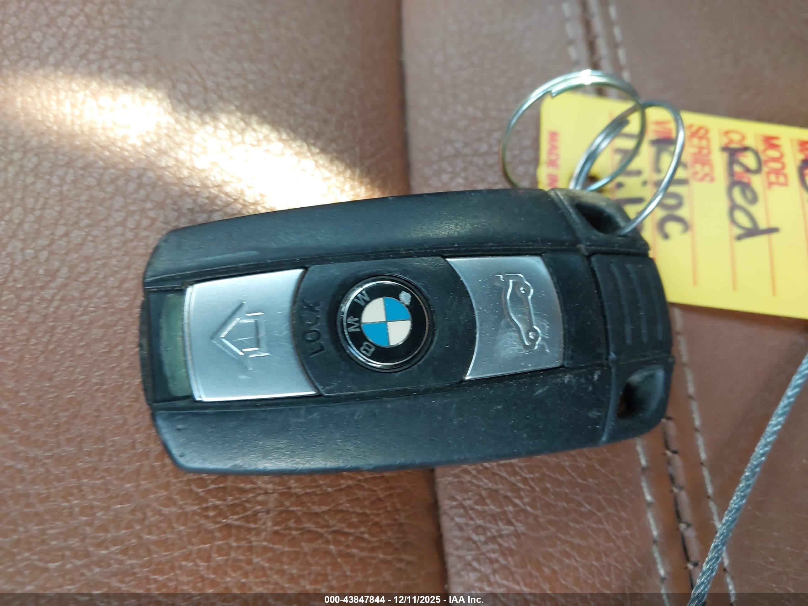 BMW 328I image 11