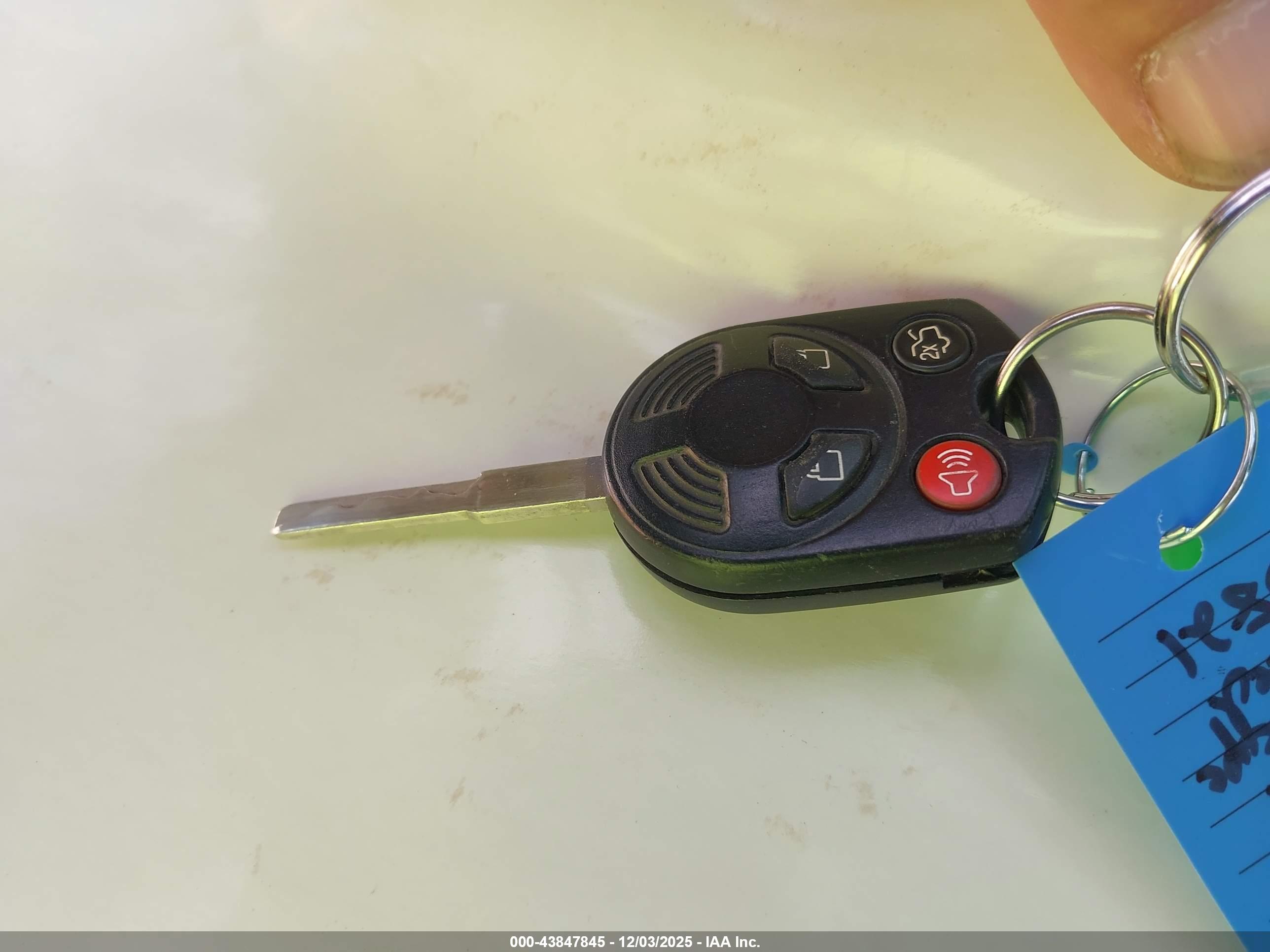 FORD ESCAPE image 11