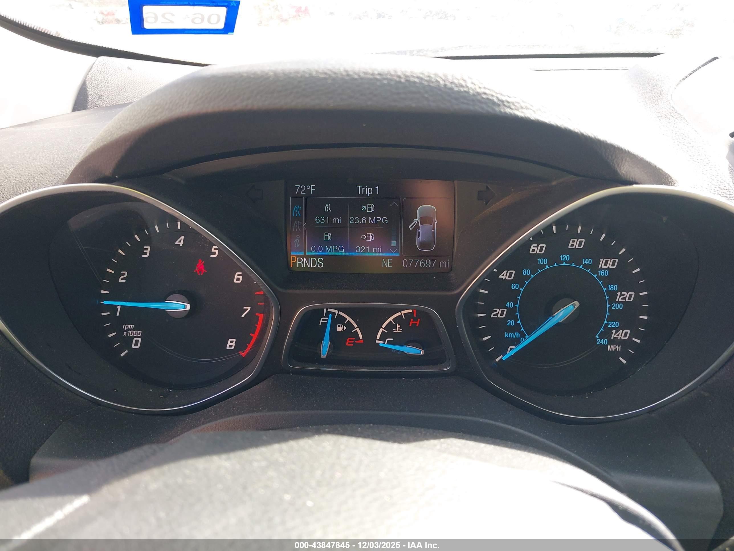 FORD ESCAPE image 7