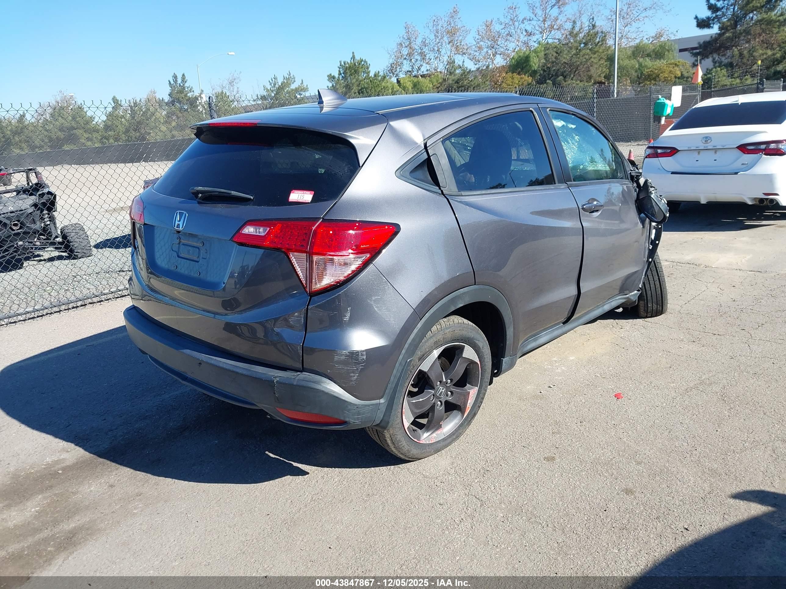 HONDA HR-V image 4