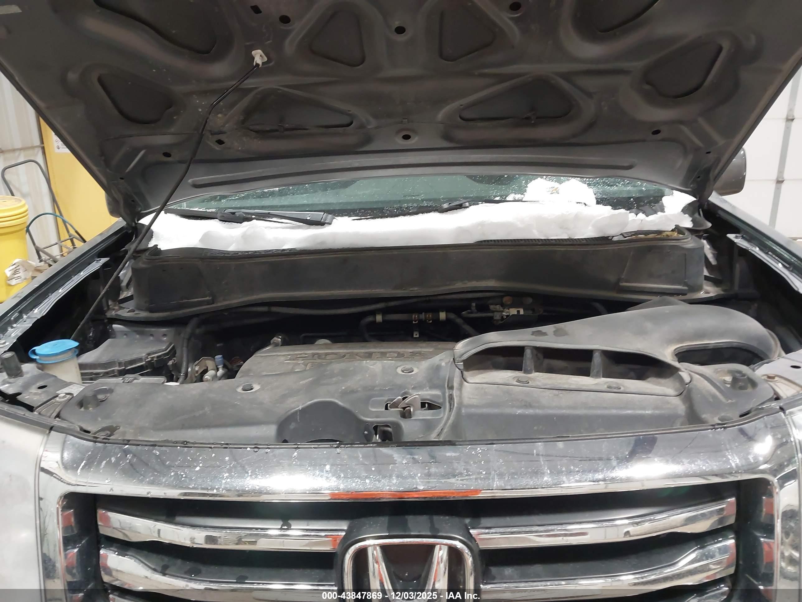 HONDA PILOT image 10