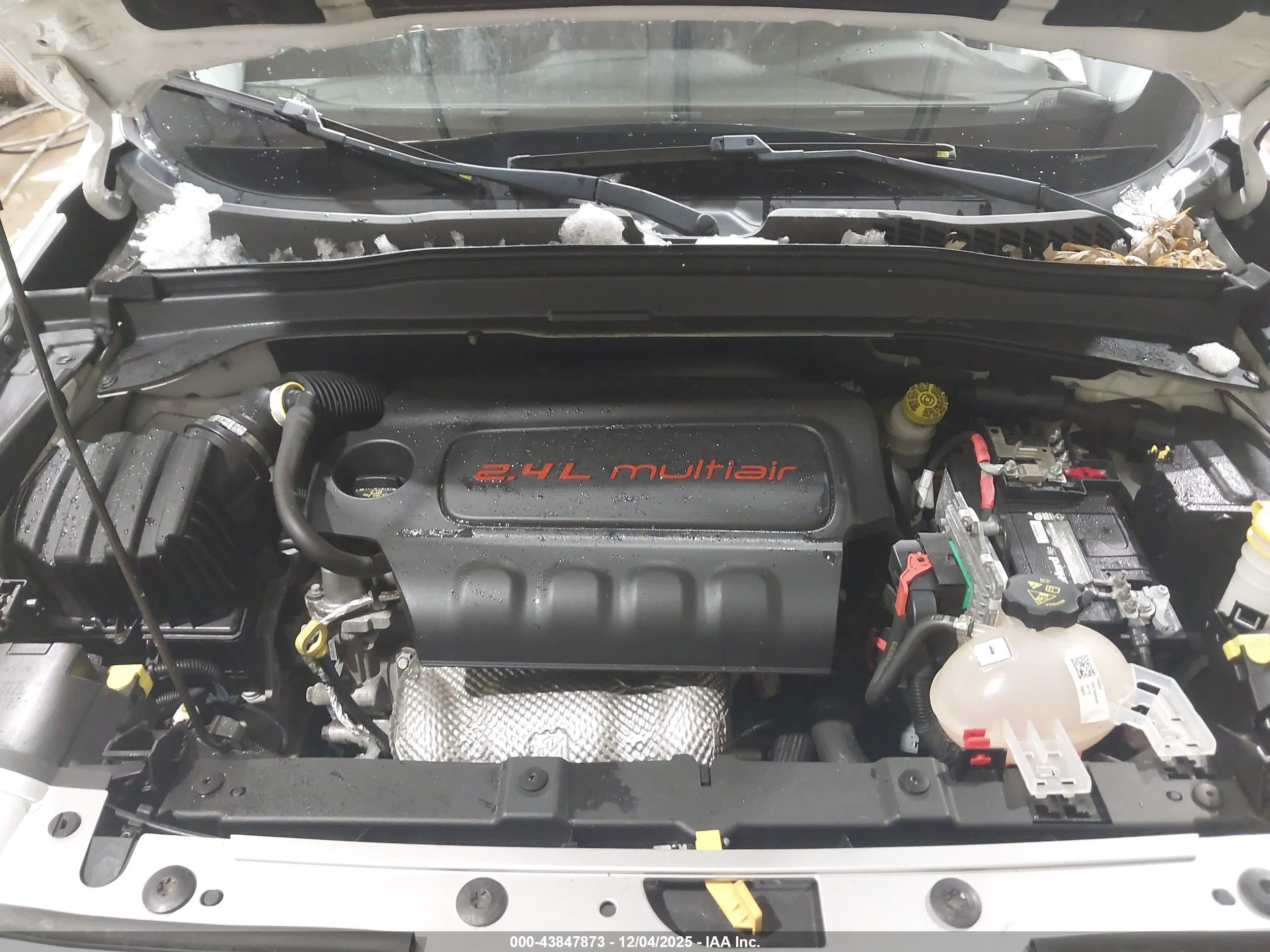 JEEP RENEGADE image 10