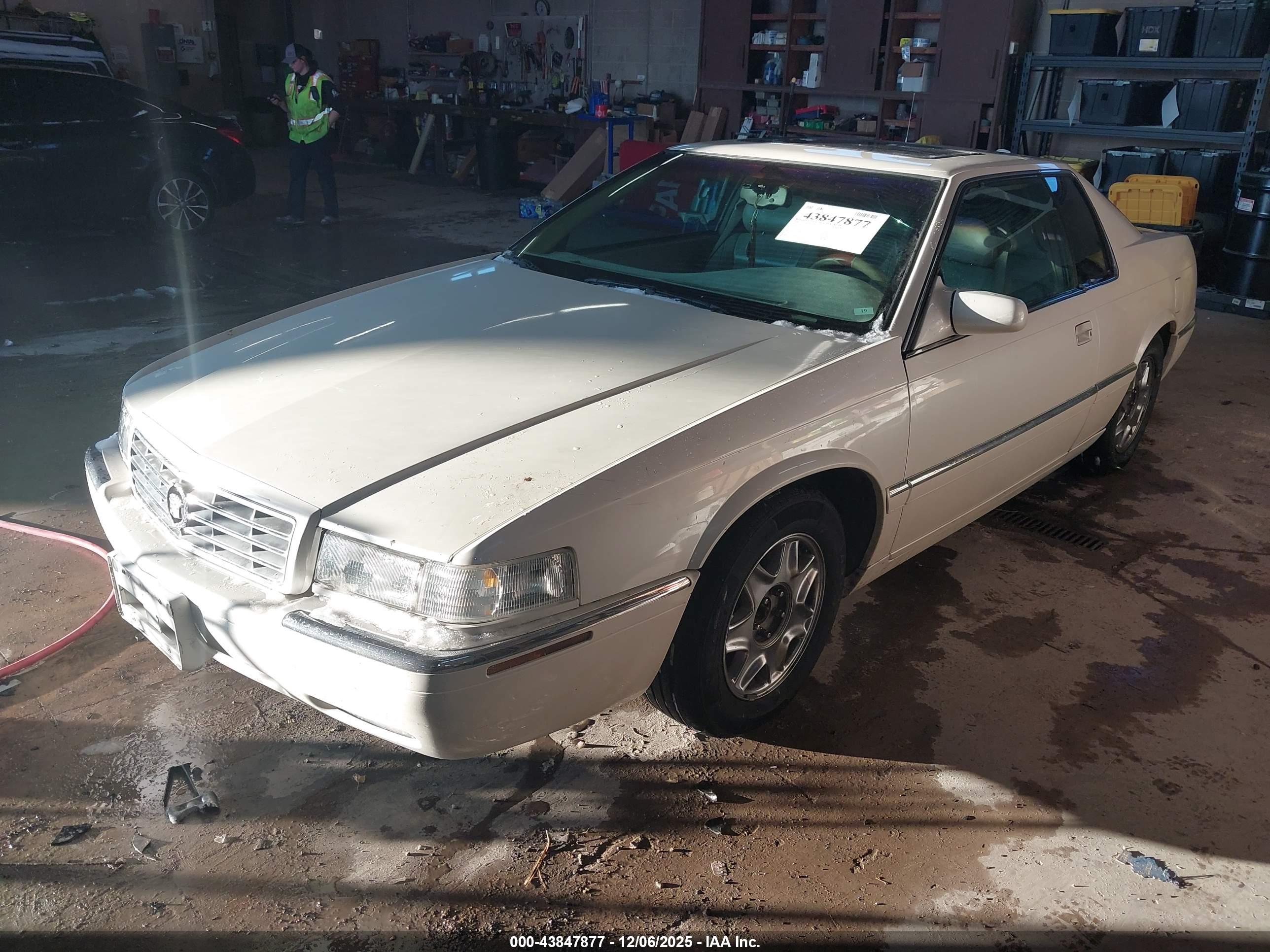 CADILLAC ELDORADO image 2