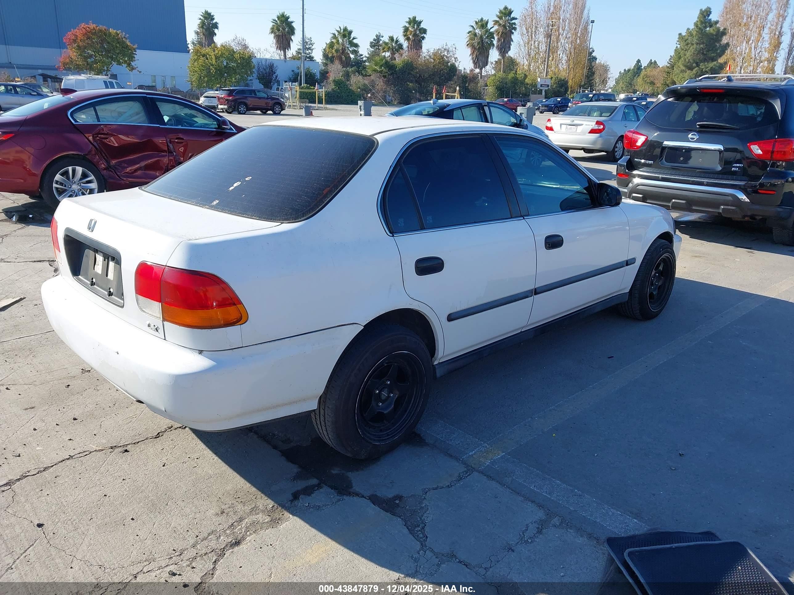 HONDA CIVIC image 4