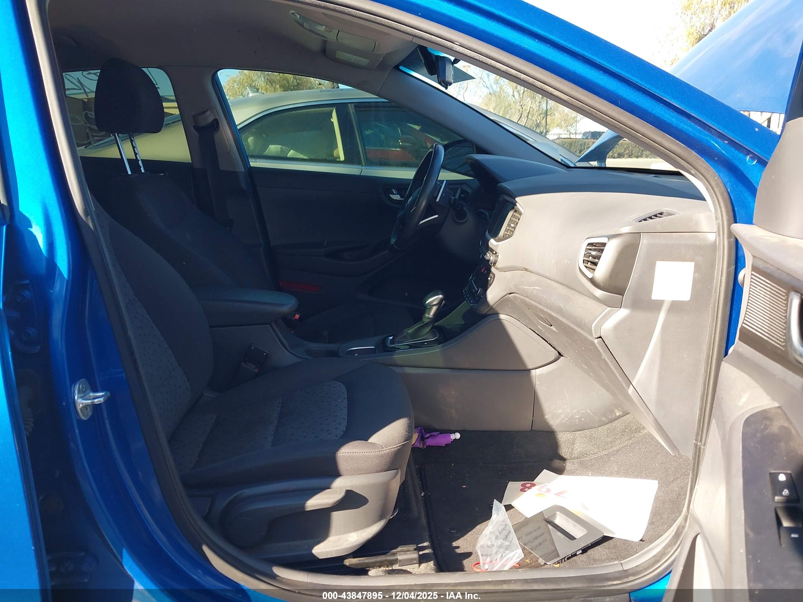 HYUNDAI IONIQ image 5