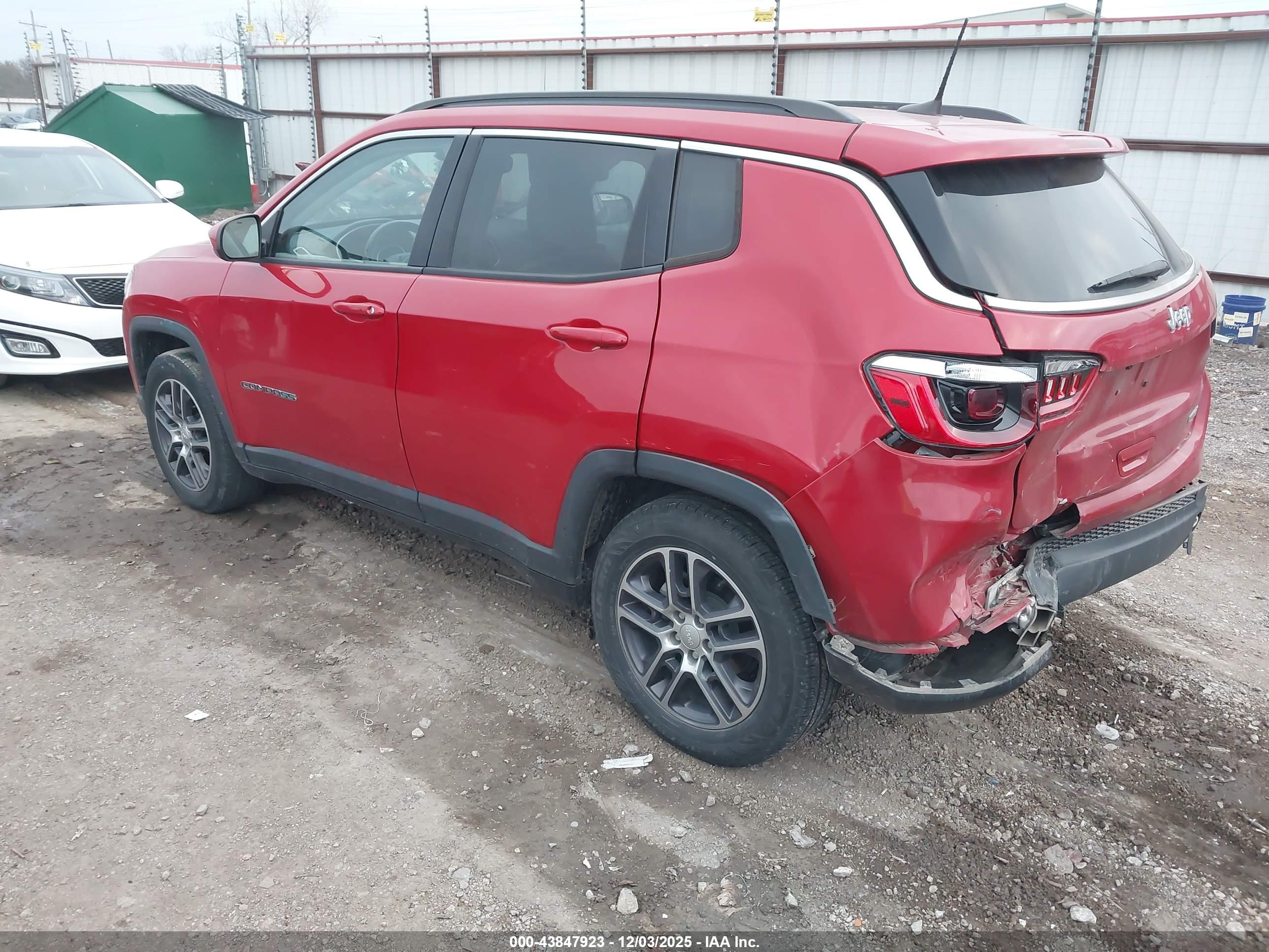JEEP COMPASS image 3