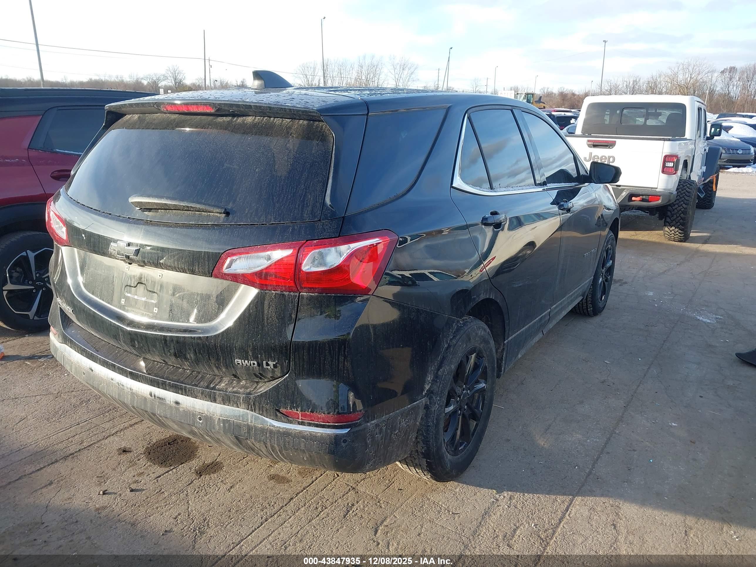 CHEVROLET EQUINOX image 4