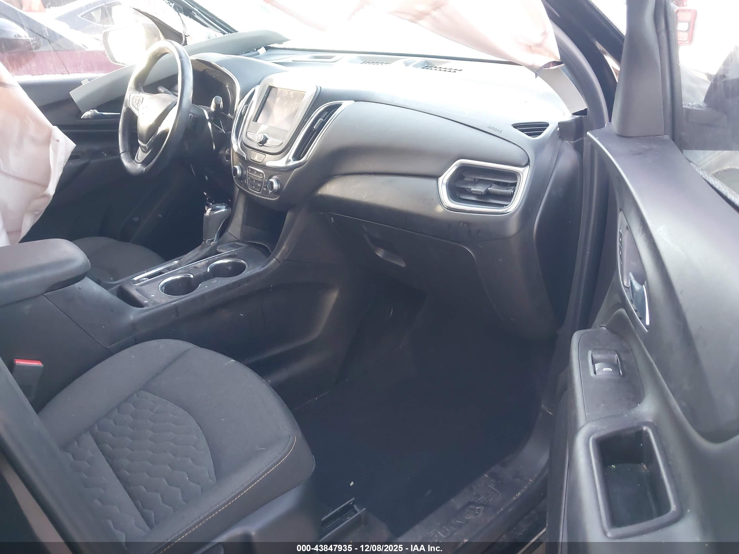 CHEVROLET EQUINOX image 5