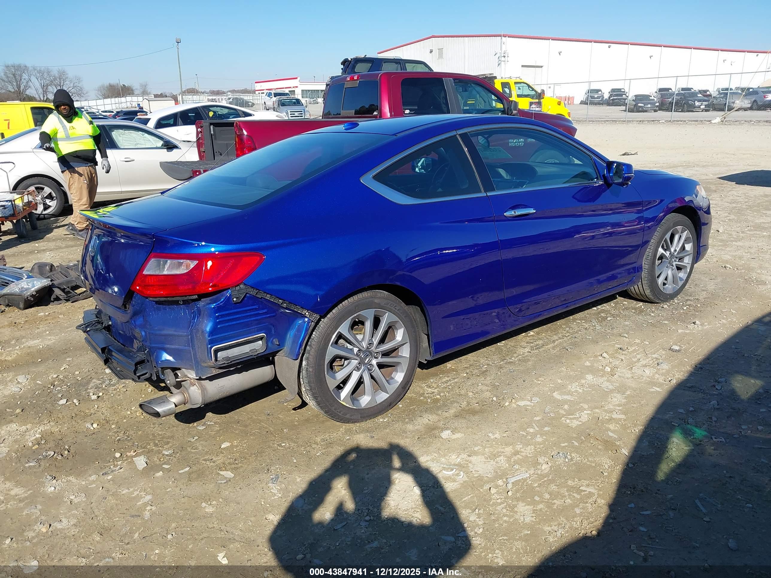 HONDA ACCORD image 4