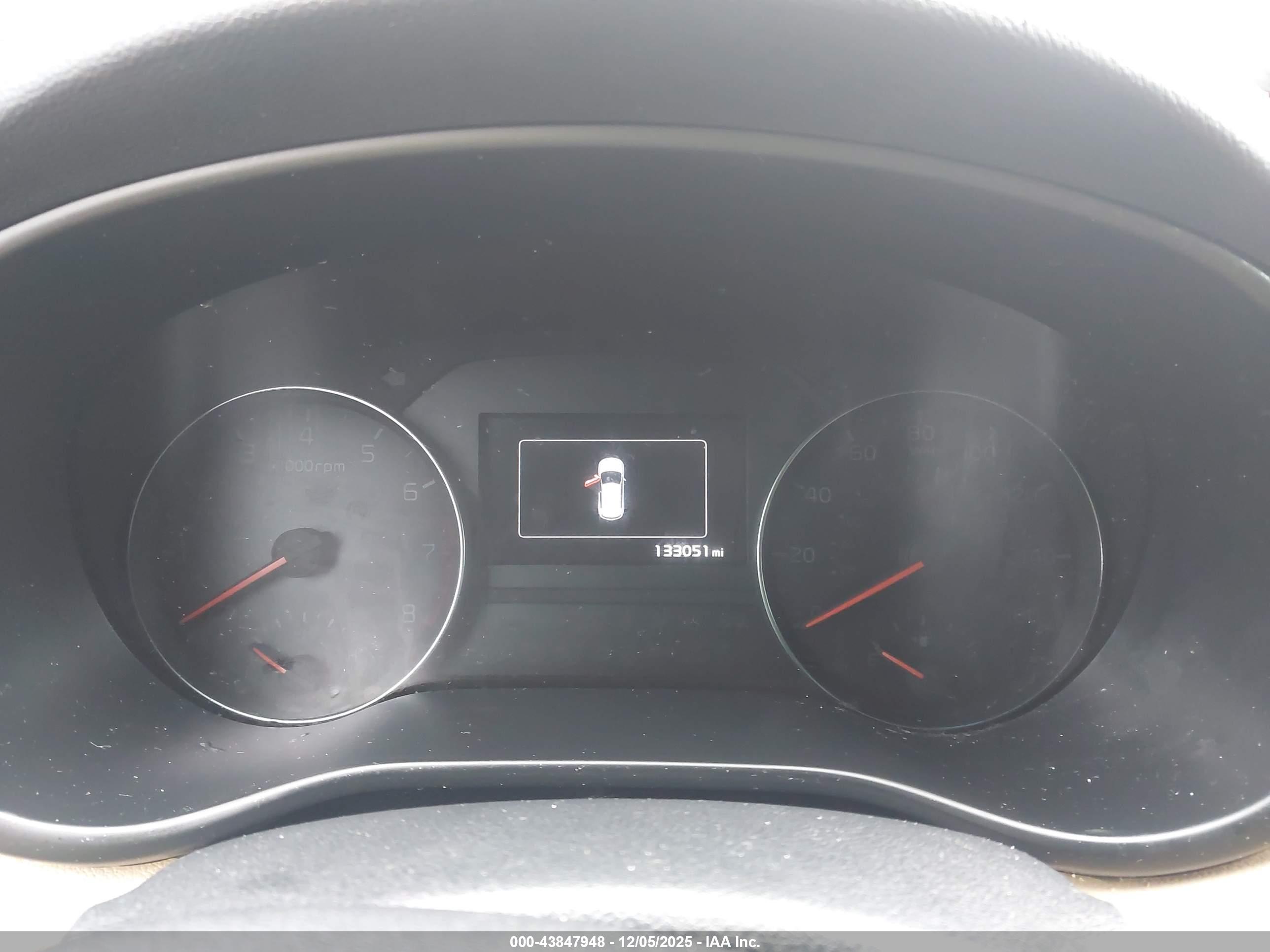 KIA SPORTAGE image 7