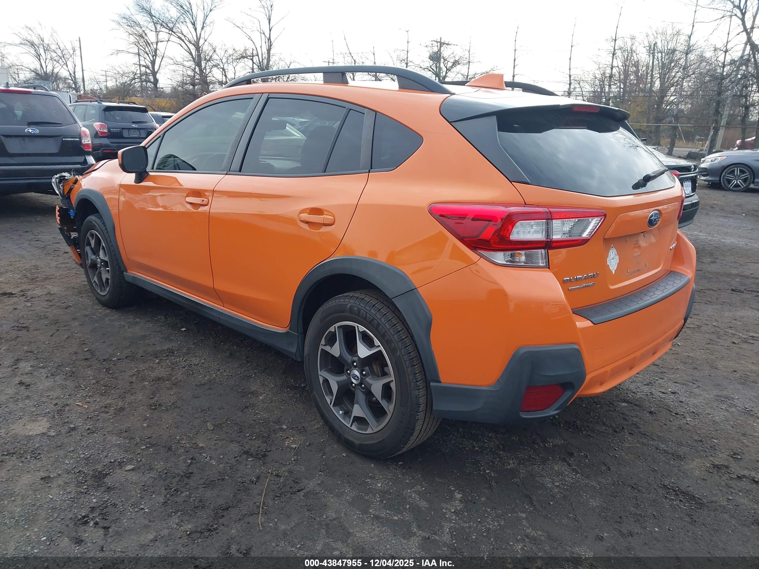 SUBARU CROSSTREK image 3