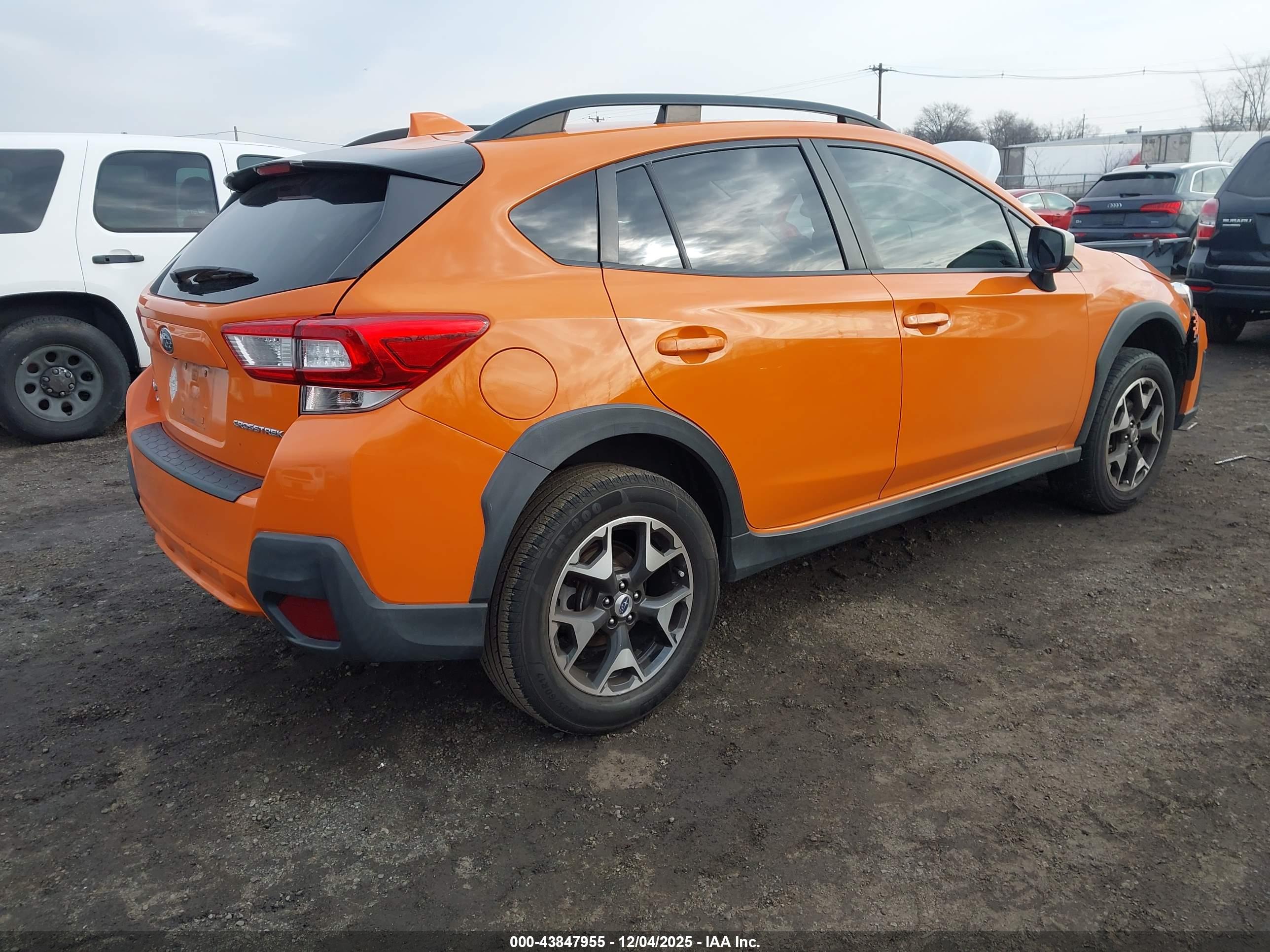 SUBARU CROSSTREK image 4