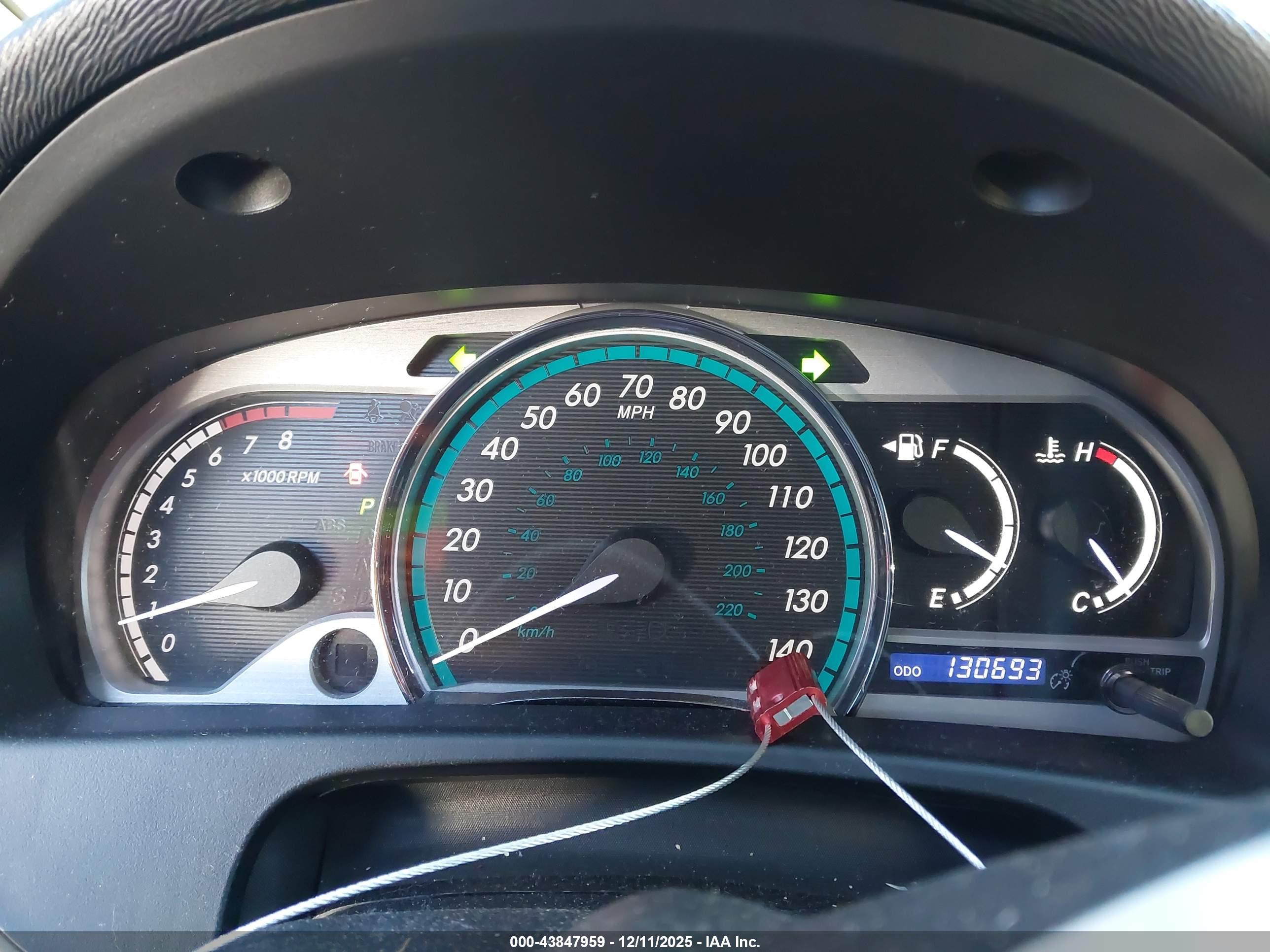 TOYOTA VENZA image 7