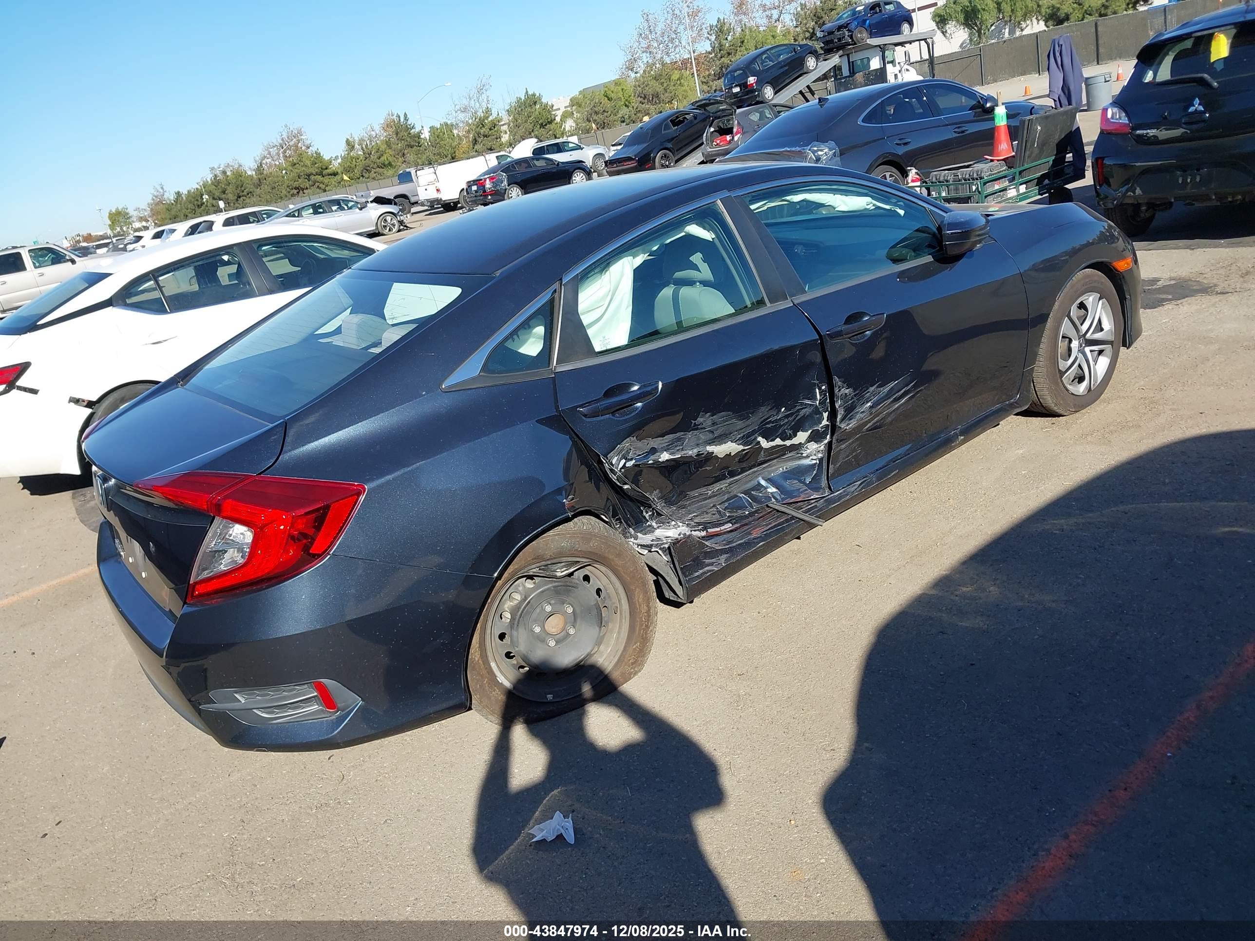 HONDA CIVIC image 4