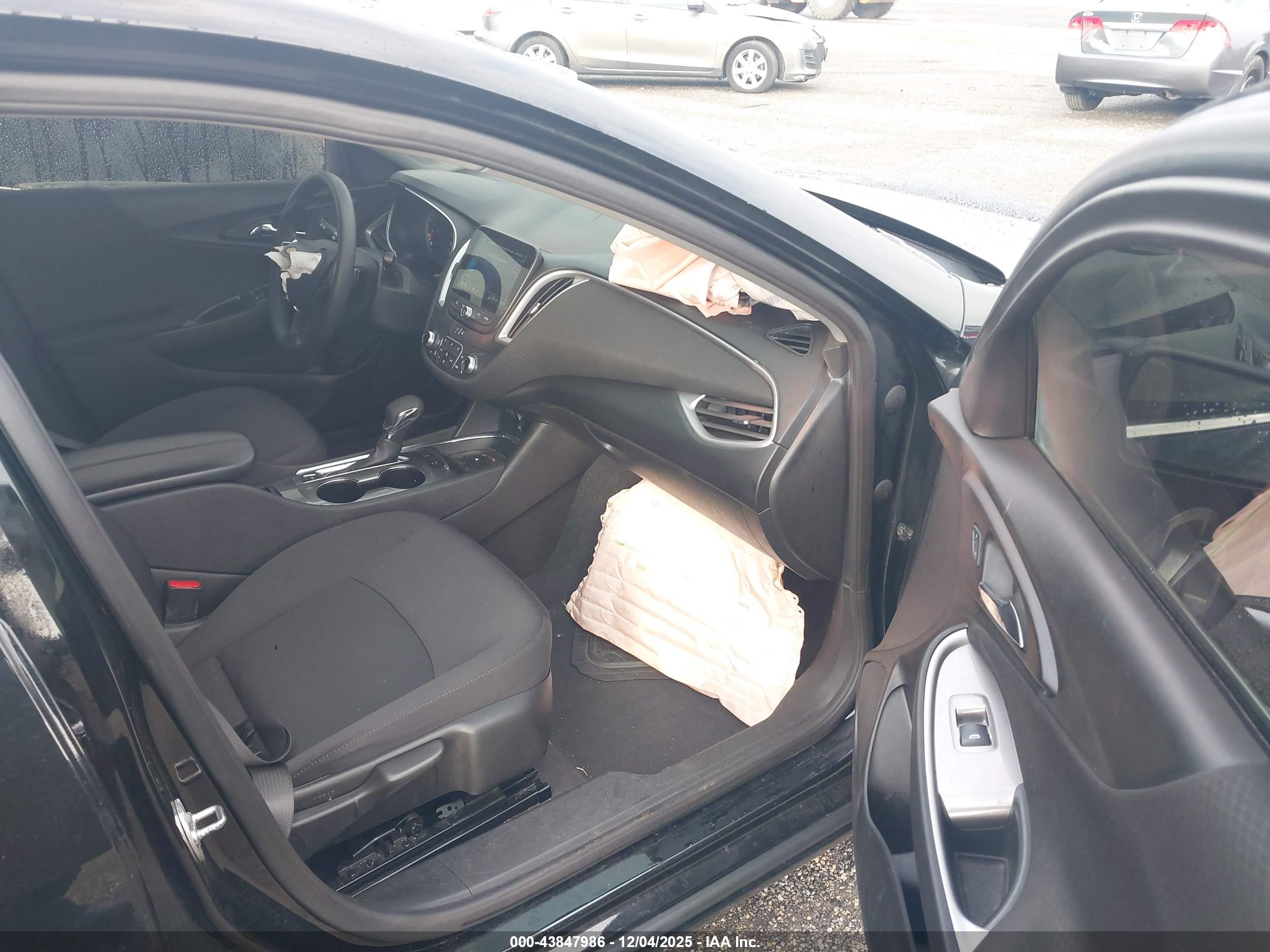 CHEVROLET MALIBU image 5