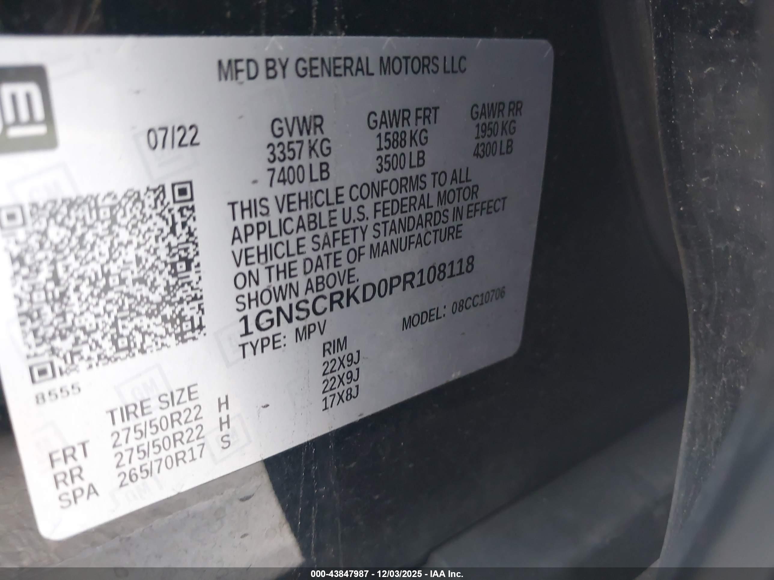 CHEVROLET TAHOE image 9