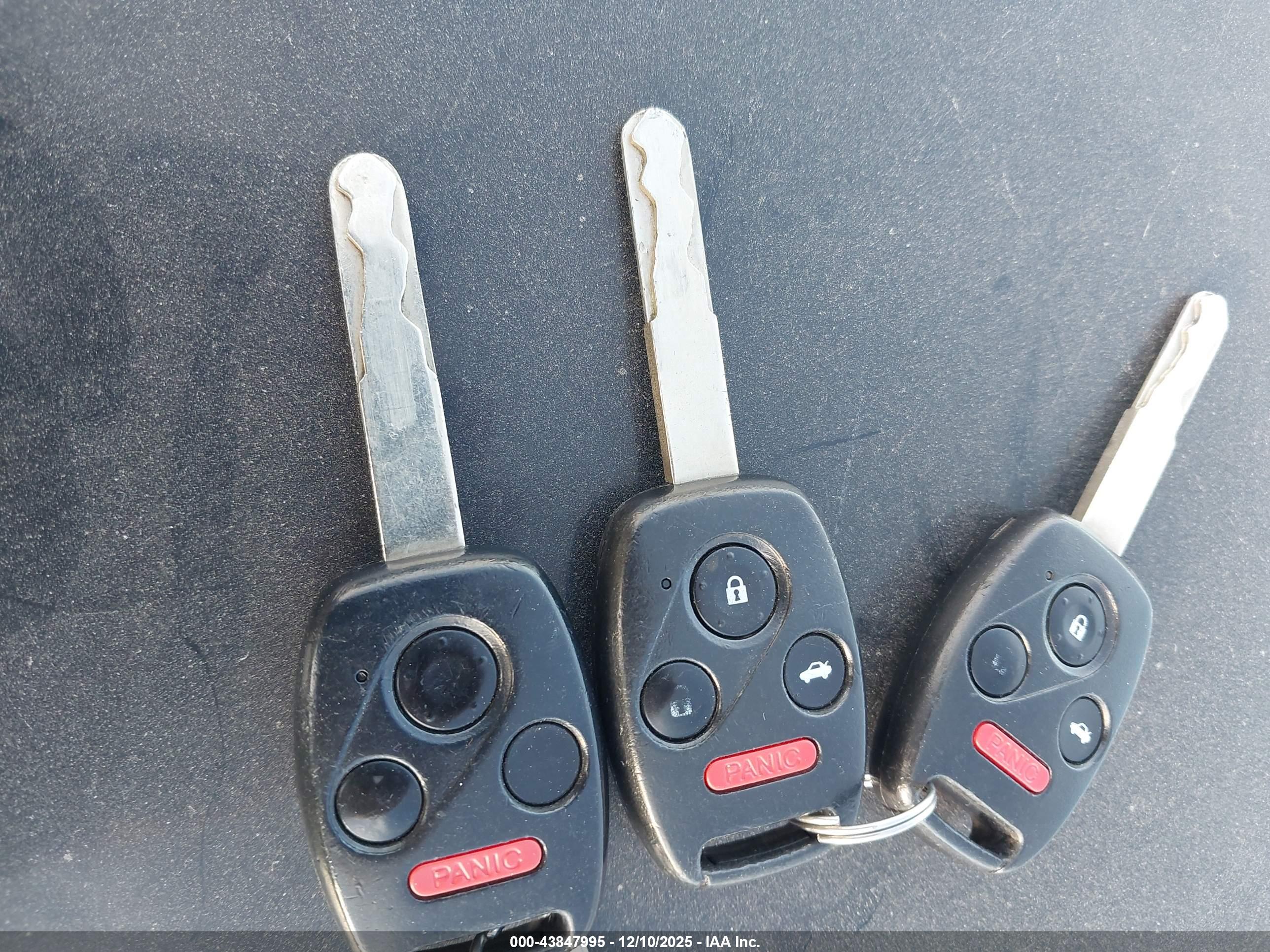 HONDA CIVIC image 11
