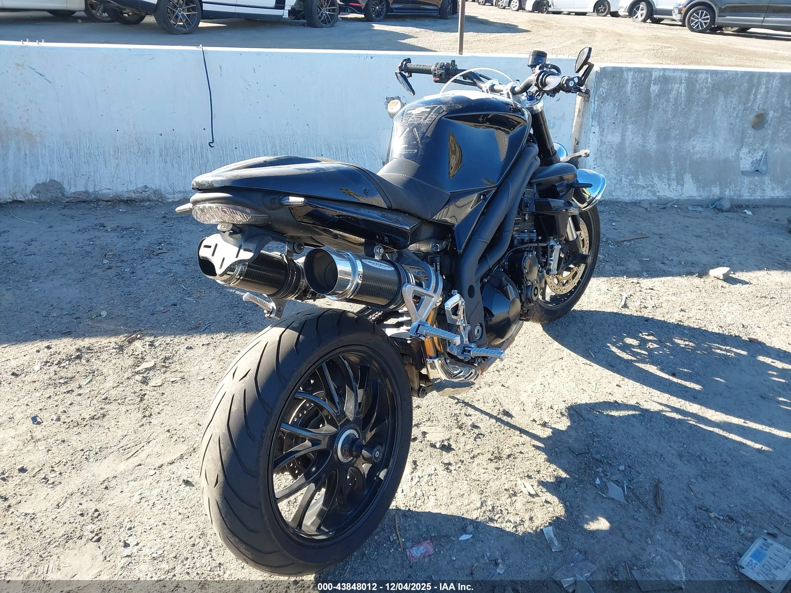 TRIUMPH MOTORCYCLE image 4