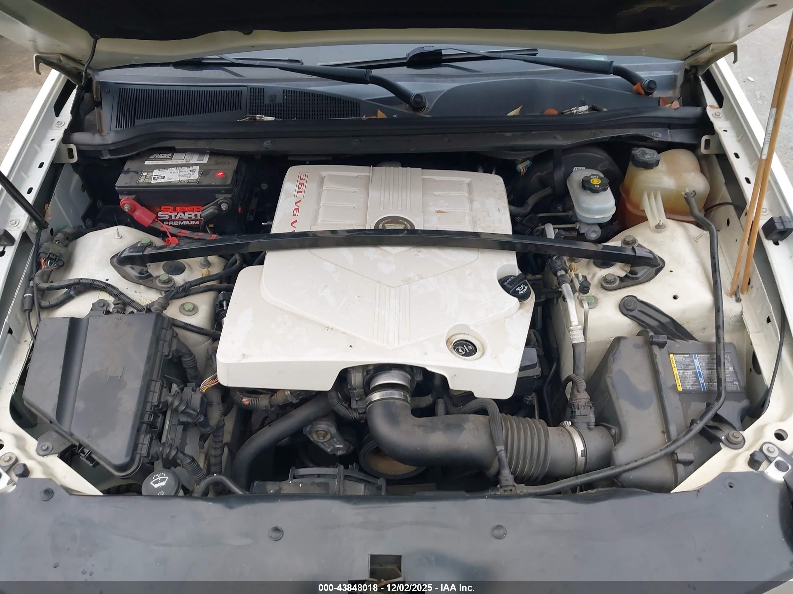 CADILLAC SRX image 10
