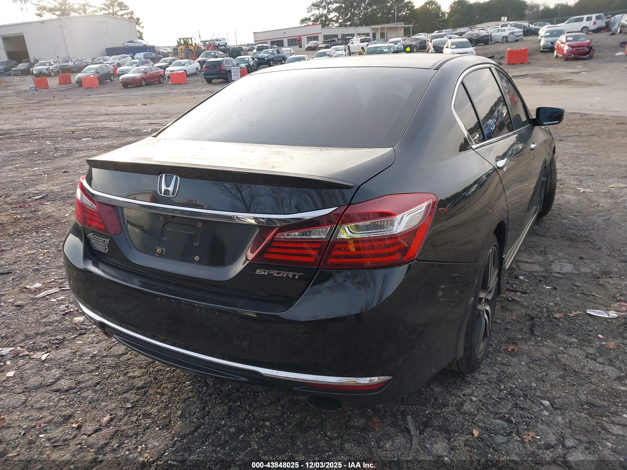 HONDA ACCORD image 4