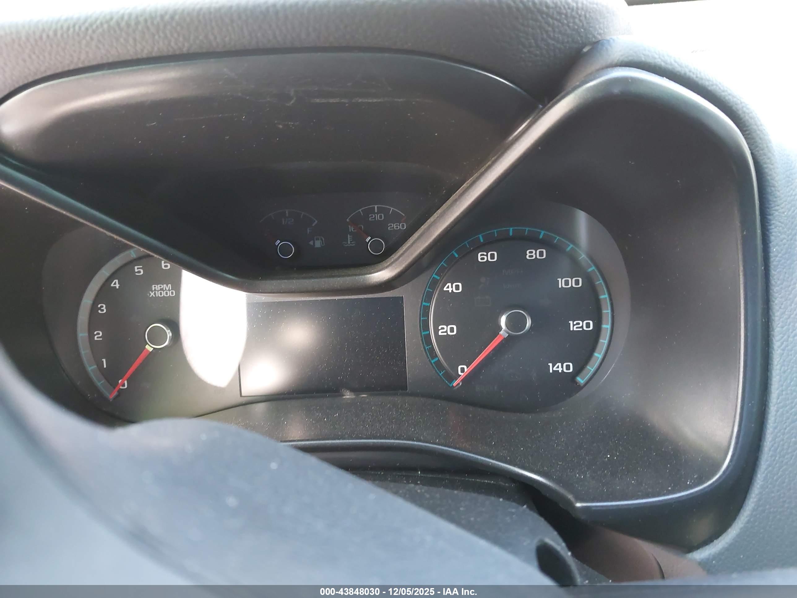 CHEVROLET COLORADO image 7