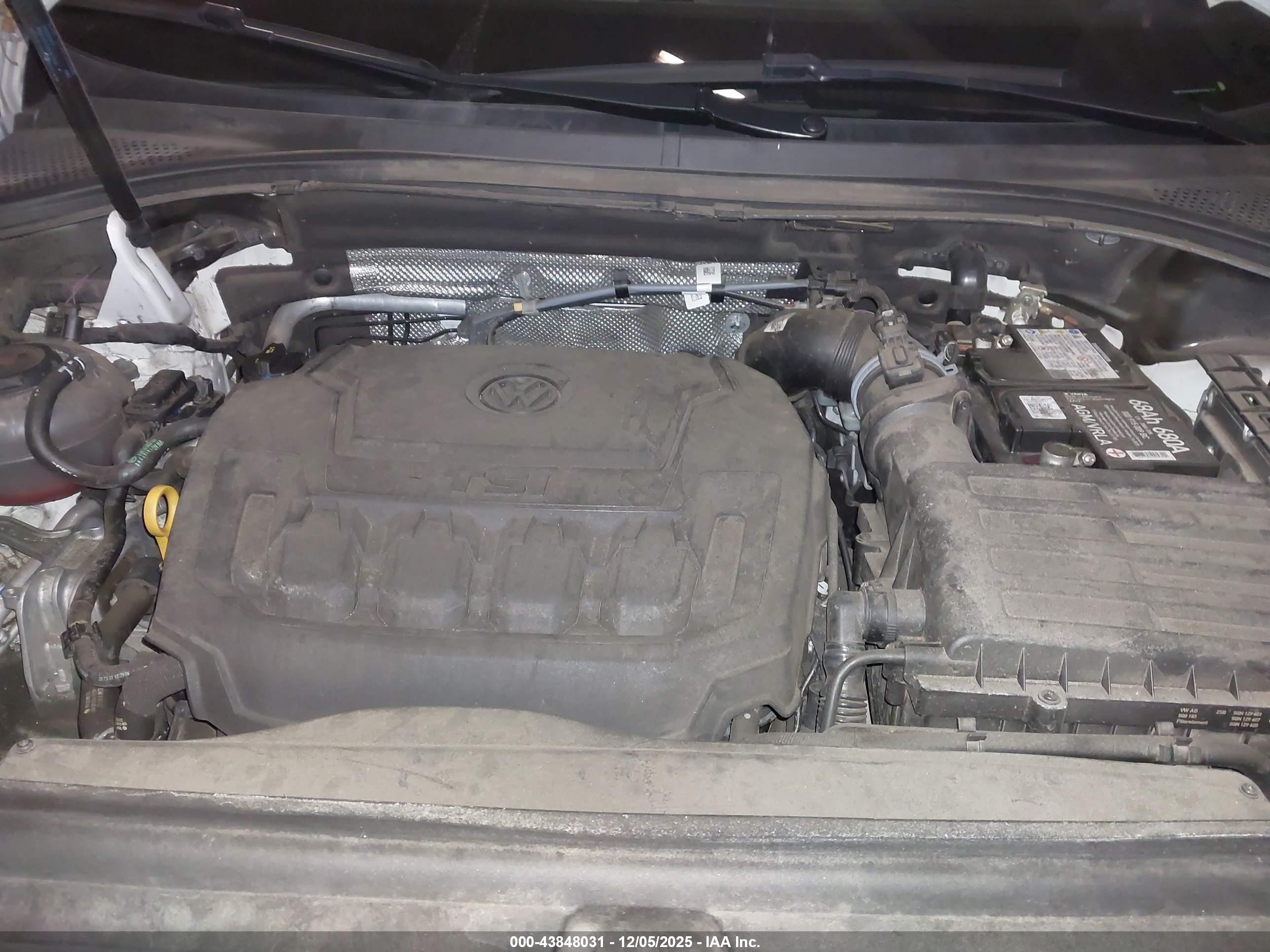 VOLKSWAGEN TIGUAN image 10