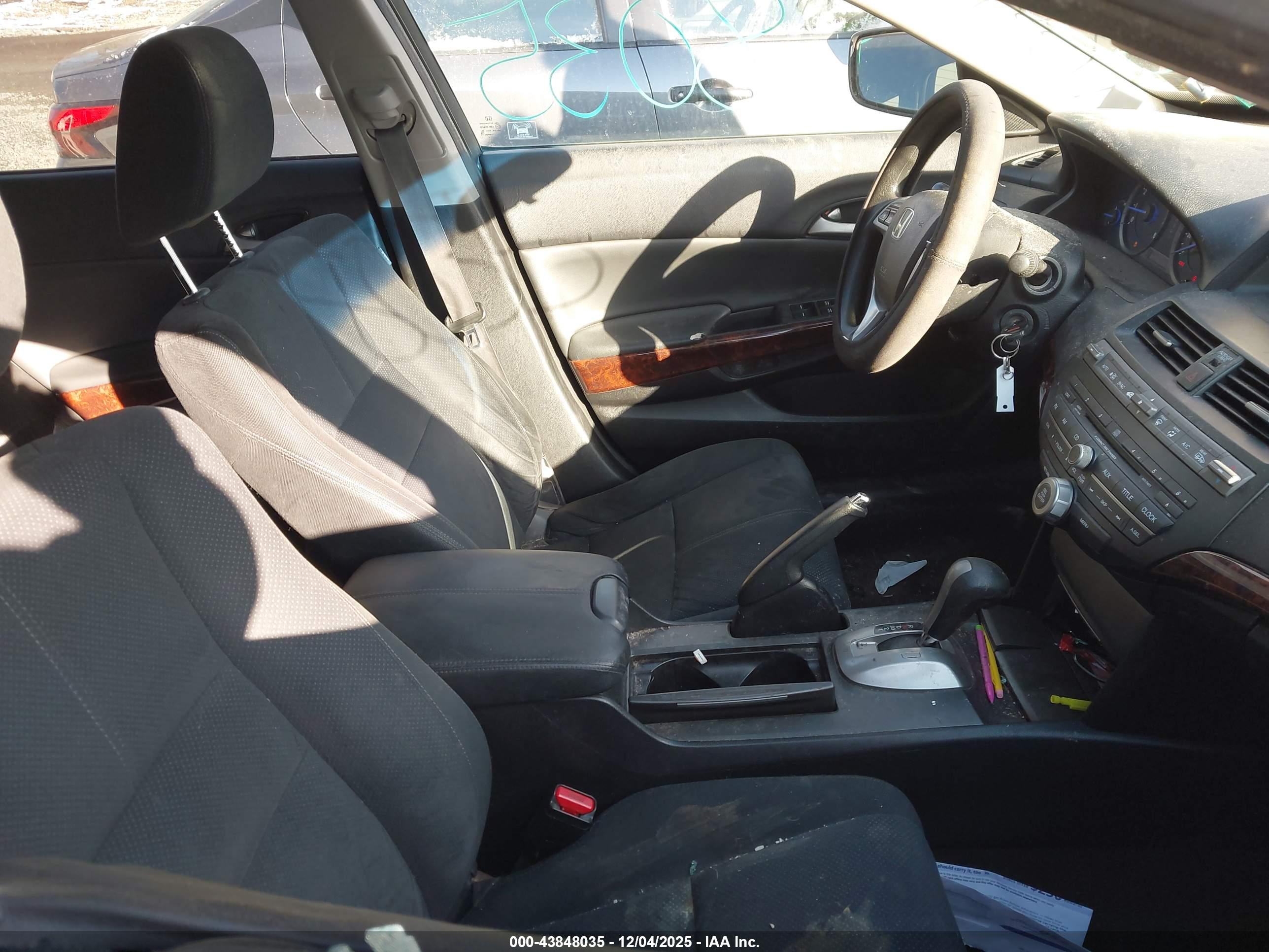 HONDA ACCORD image 5