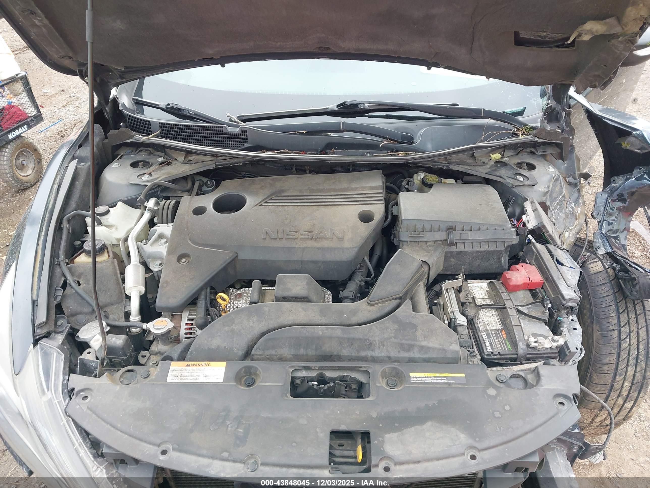 NISSAN ALTIMA image 10
