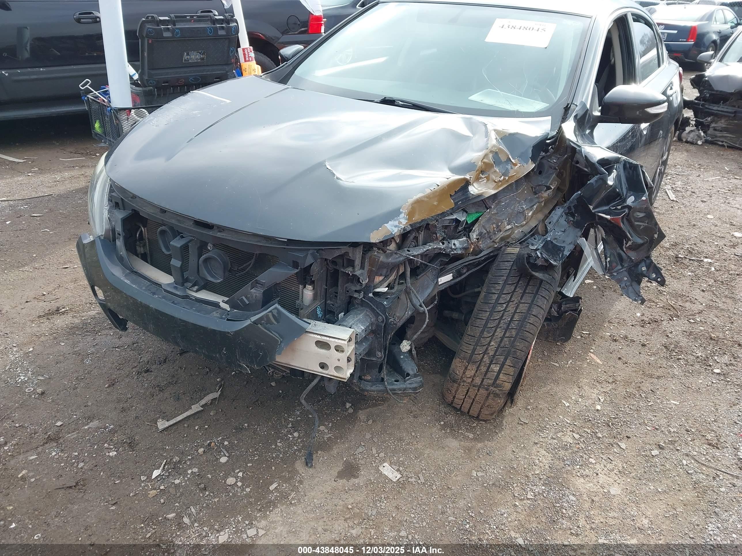 NISSAN ALTIMA image 6