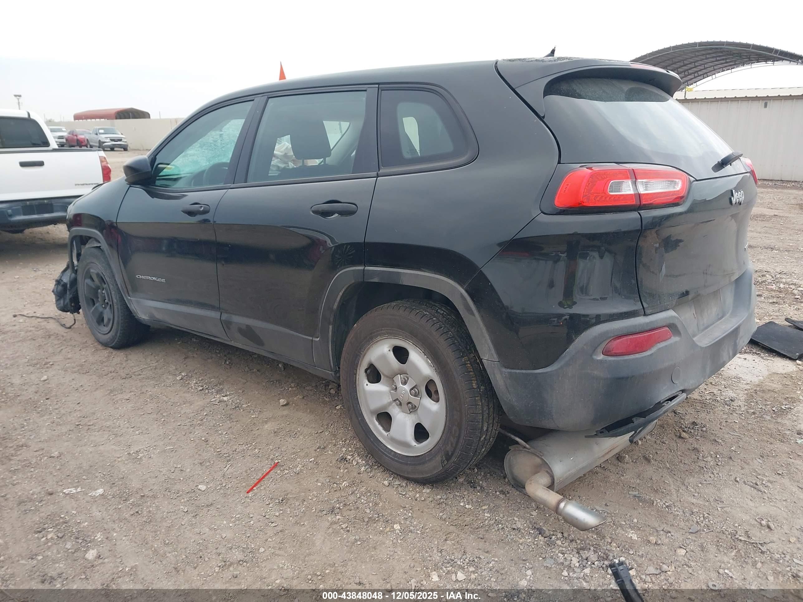 JEEP CHEROKEE image 3