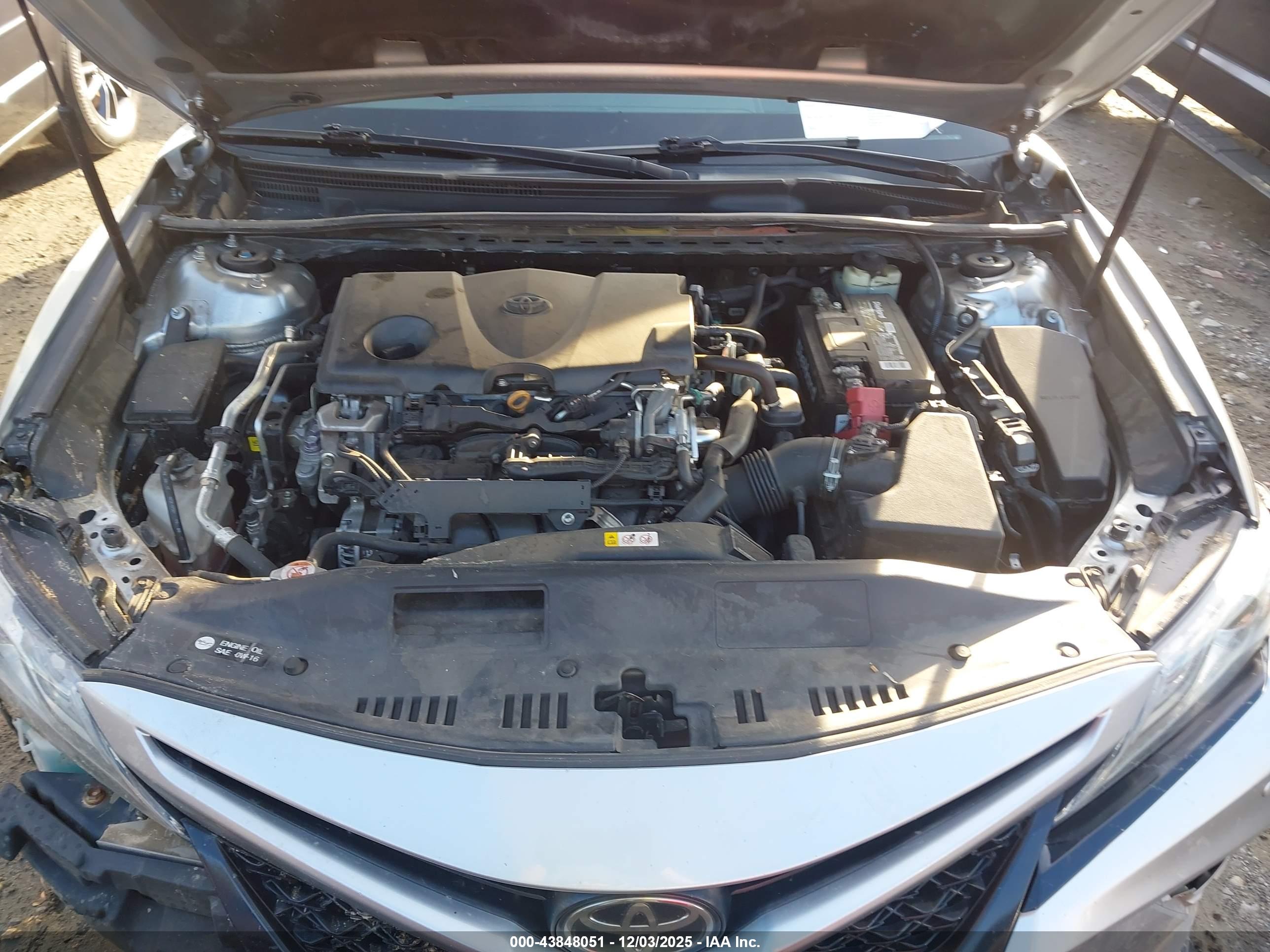 TOYOTA CAMRY image 10