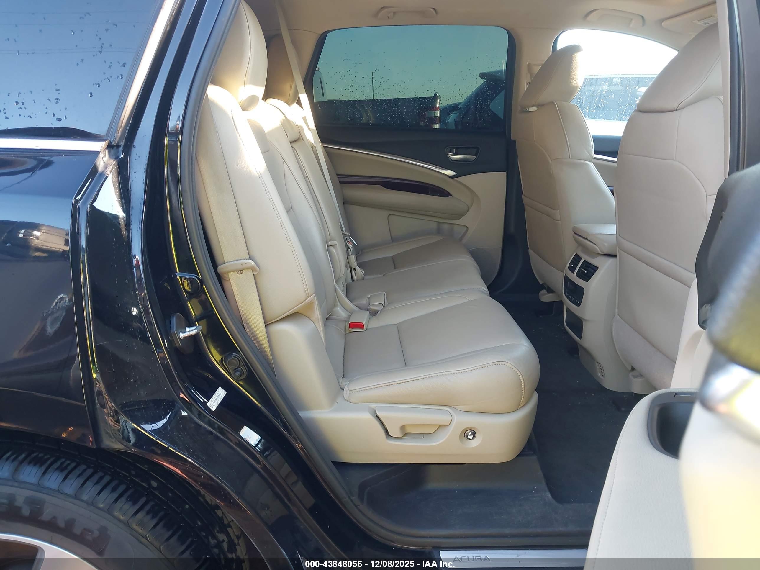 ACURA MDX image 8